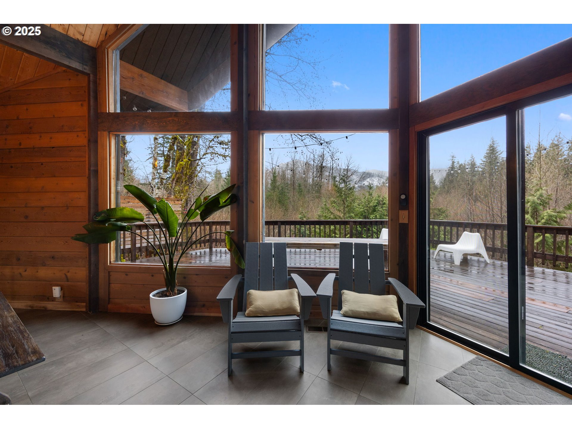 65418 E SANDY RIVER LN