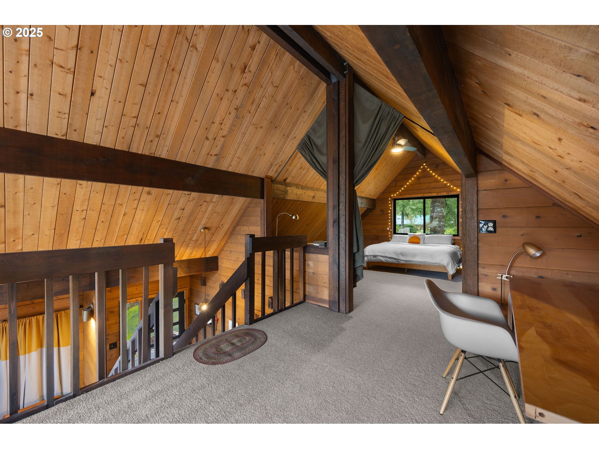 65418 E SANDY RIVER LN