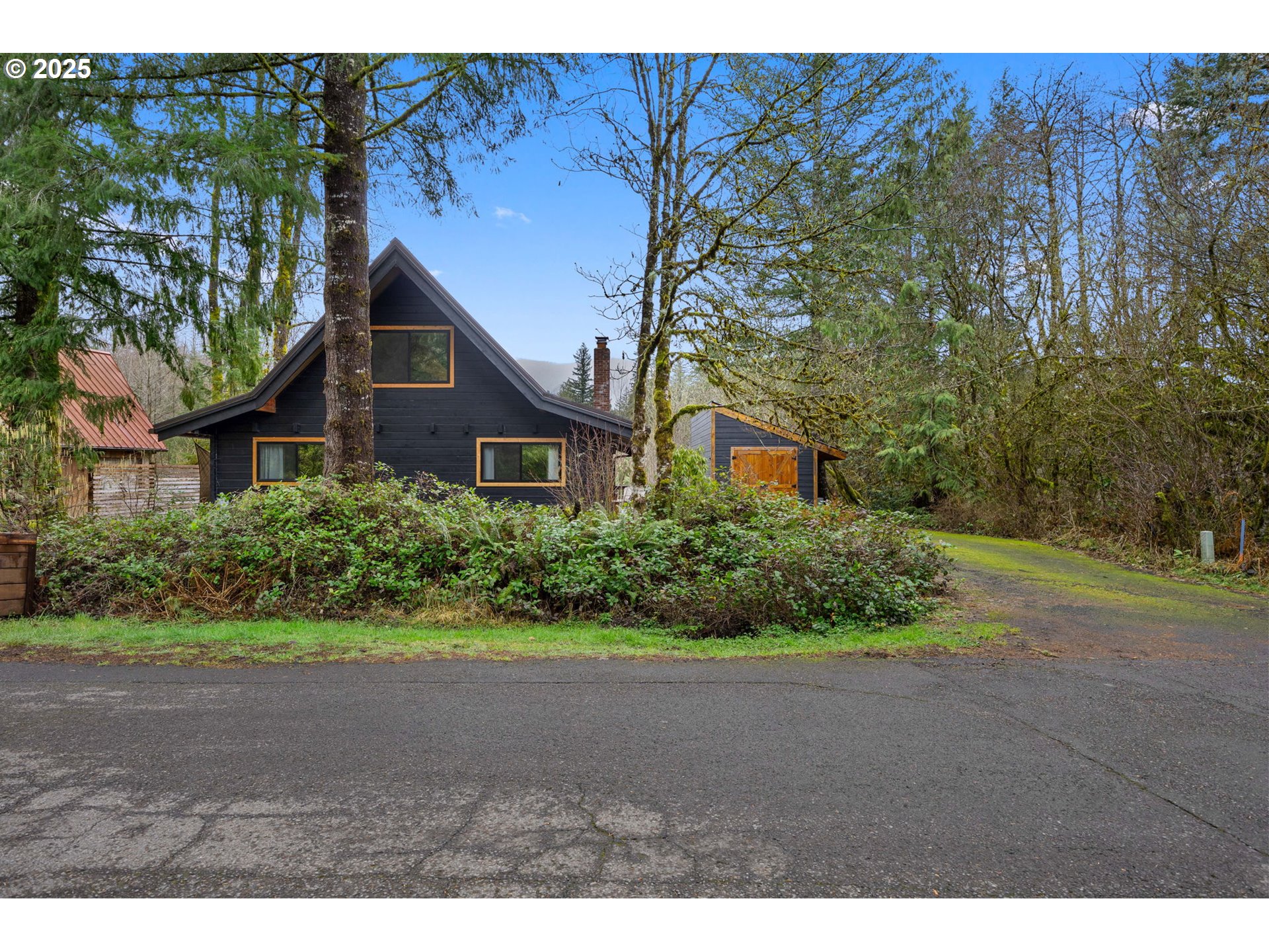 65418 E SANDY RIVER LN