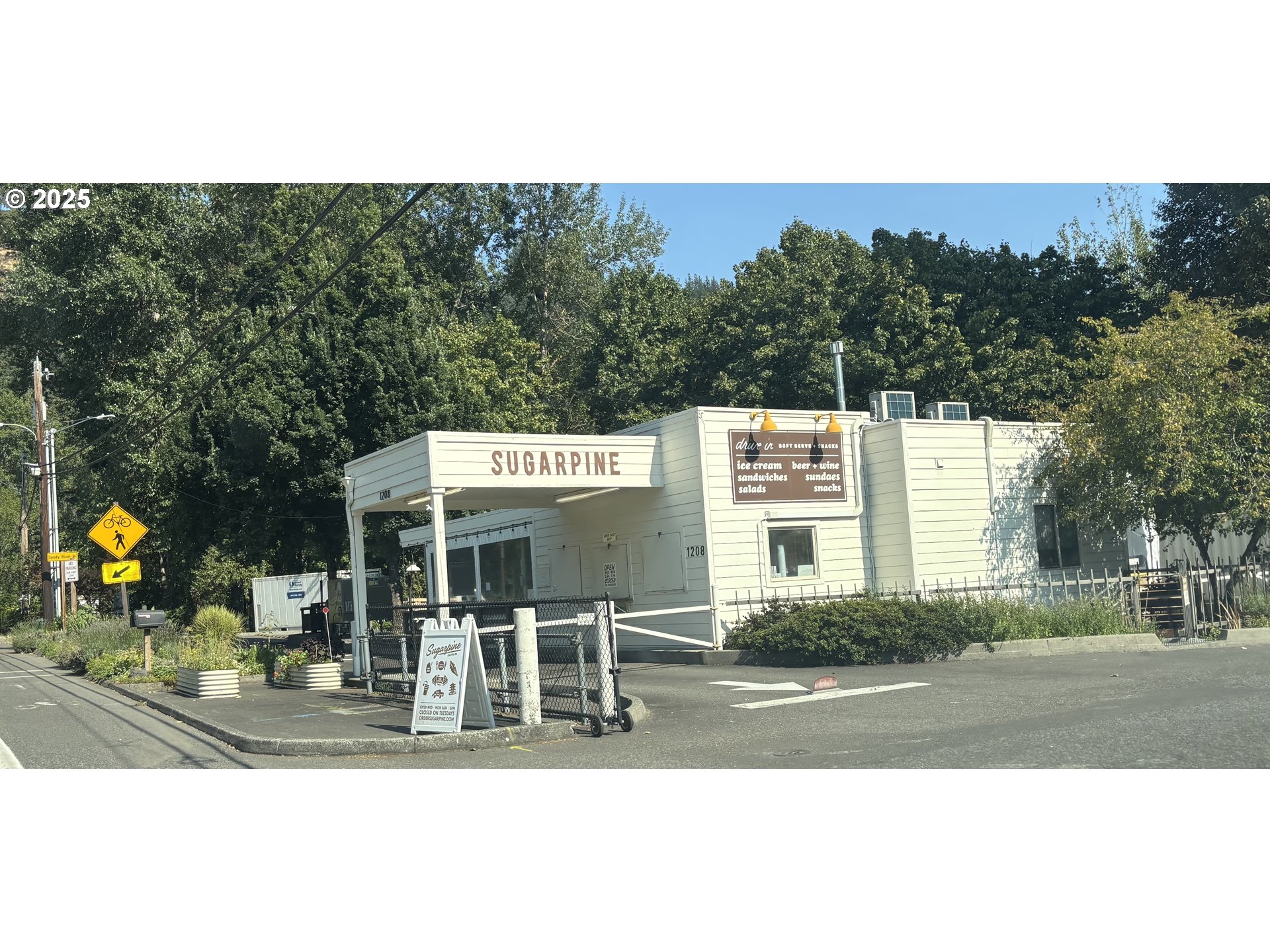 3633 SE Oxbow PKWY