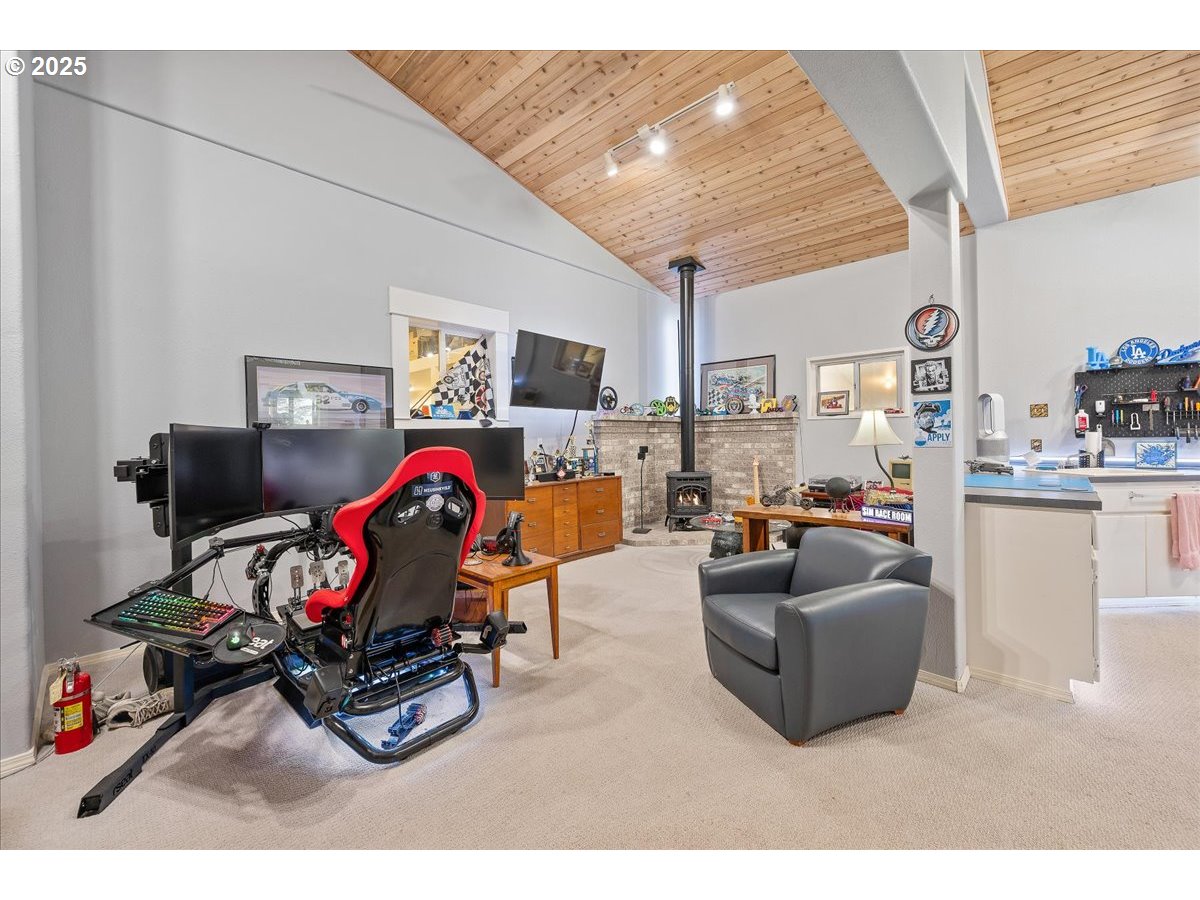 3633 SE Oxbow PKWY