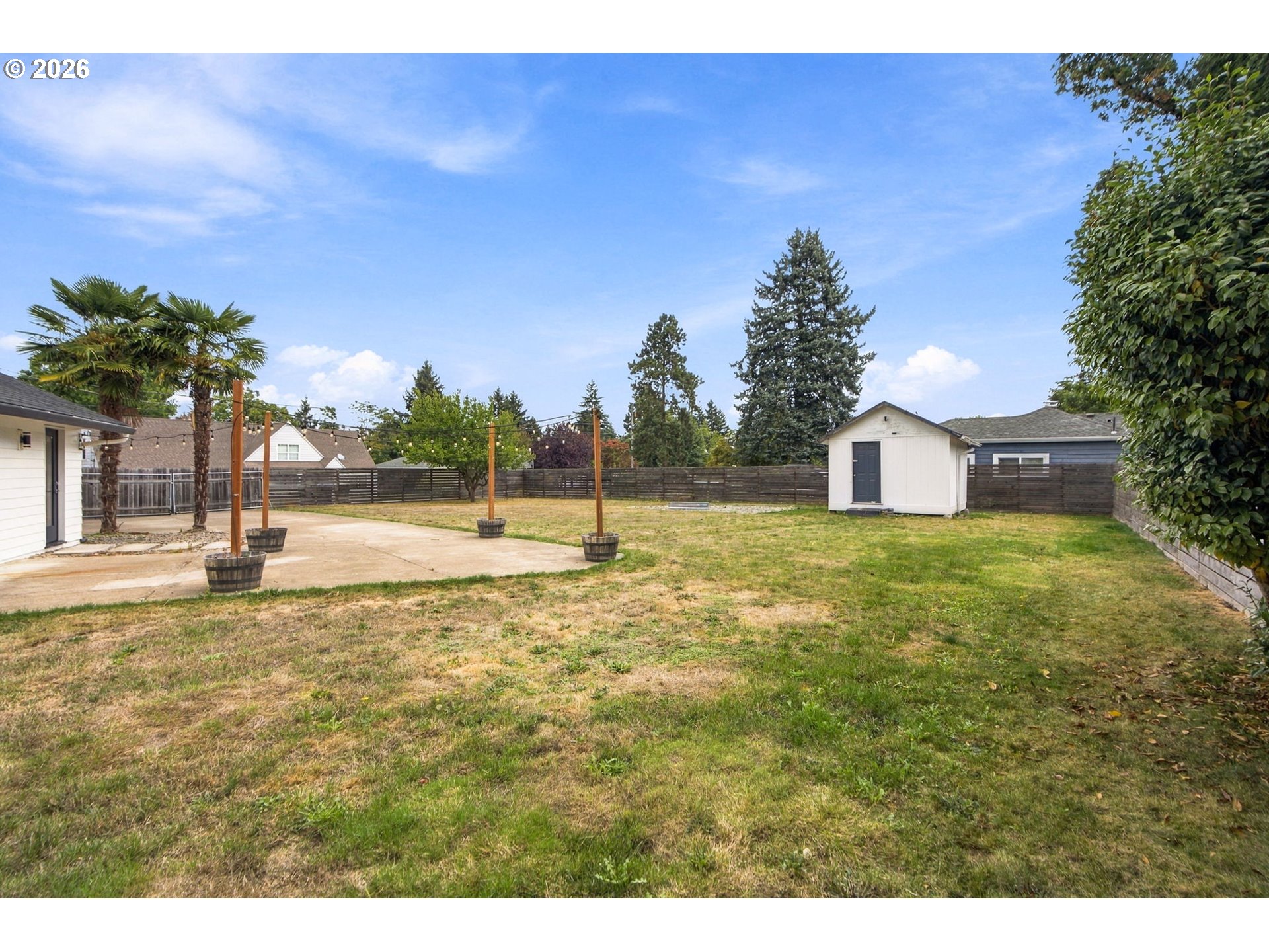 2850 NE 111TH DR