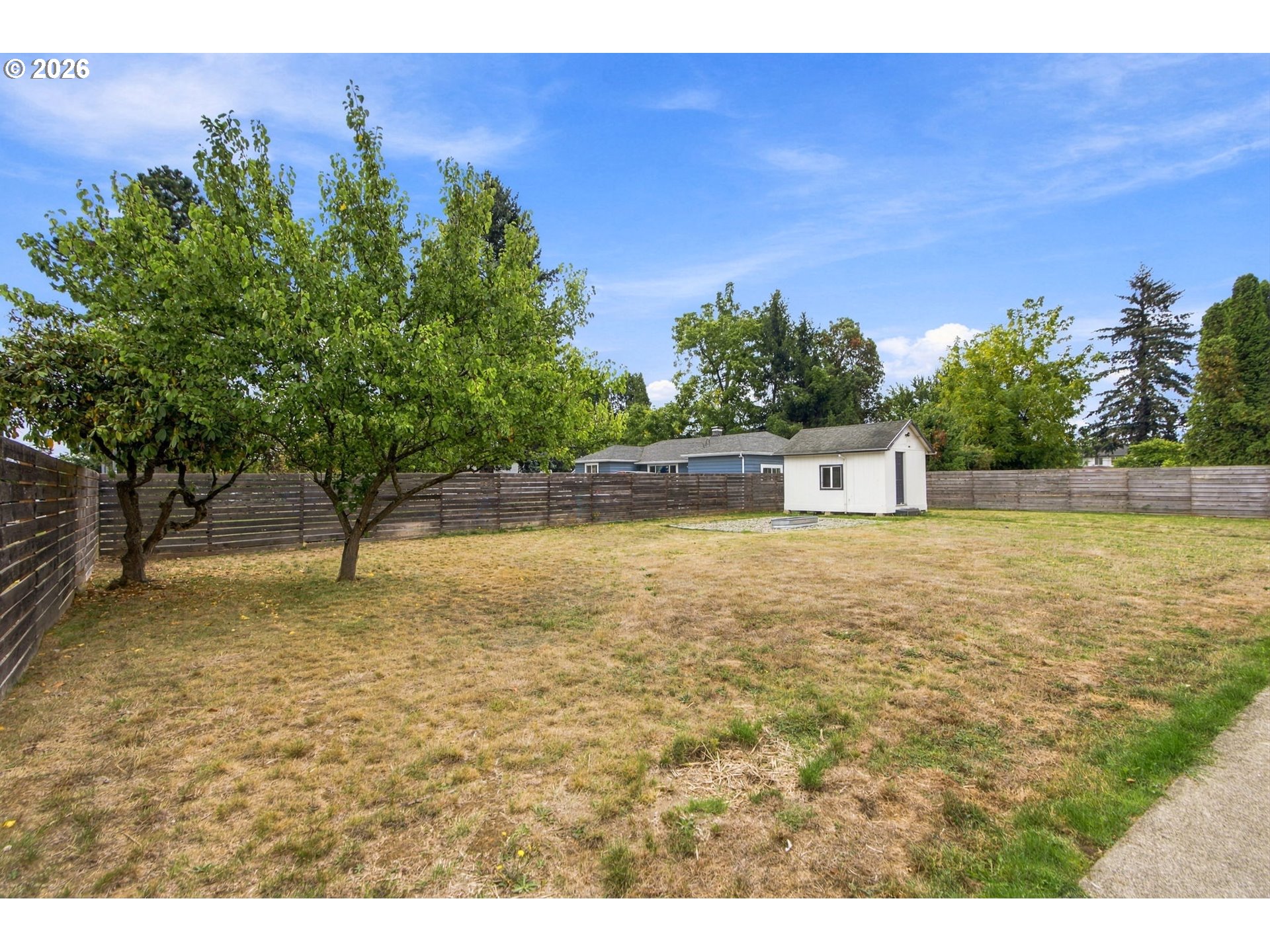 2850 NE 111TH DR