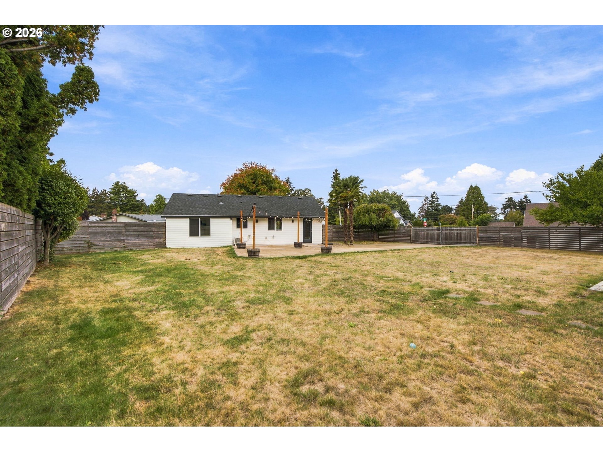 2850 NE 111TH DR