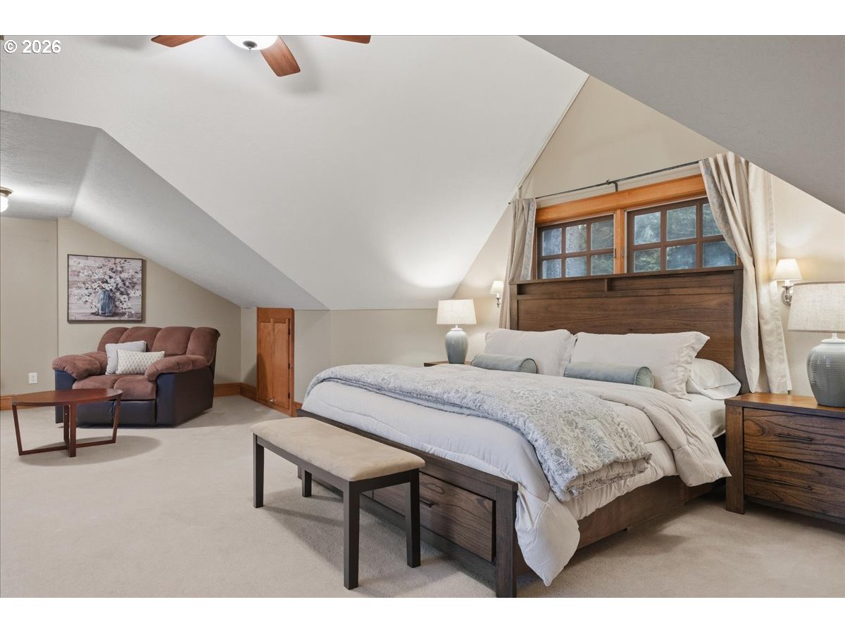 41225 E LARCH MOUNTAIN RD