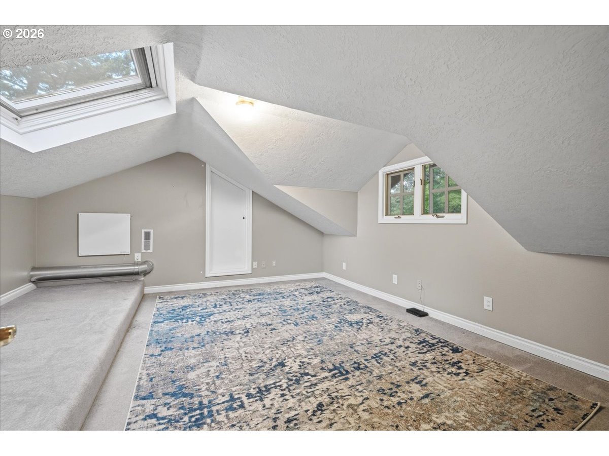 41225 E LARCH MOUNTAIN RD