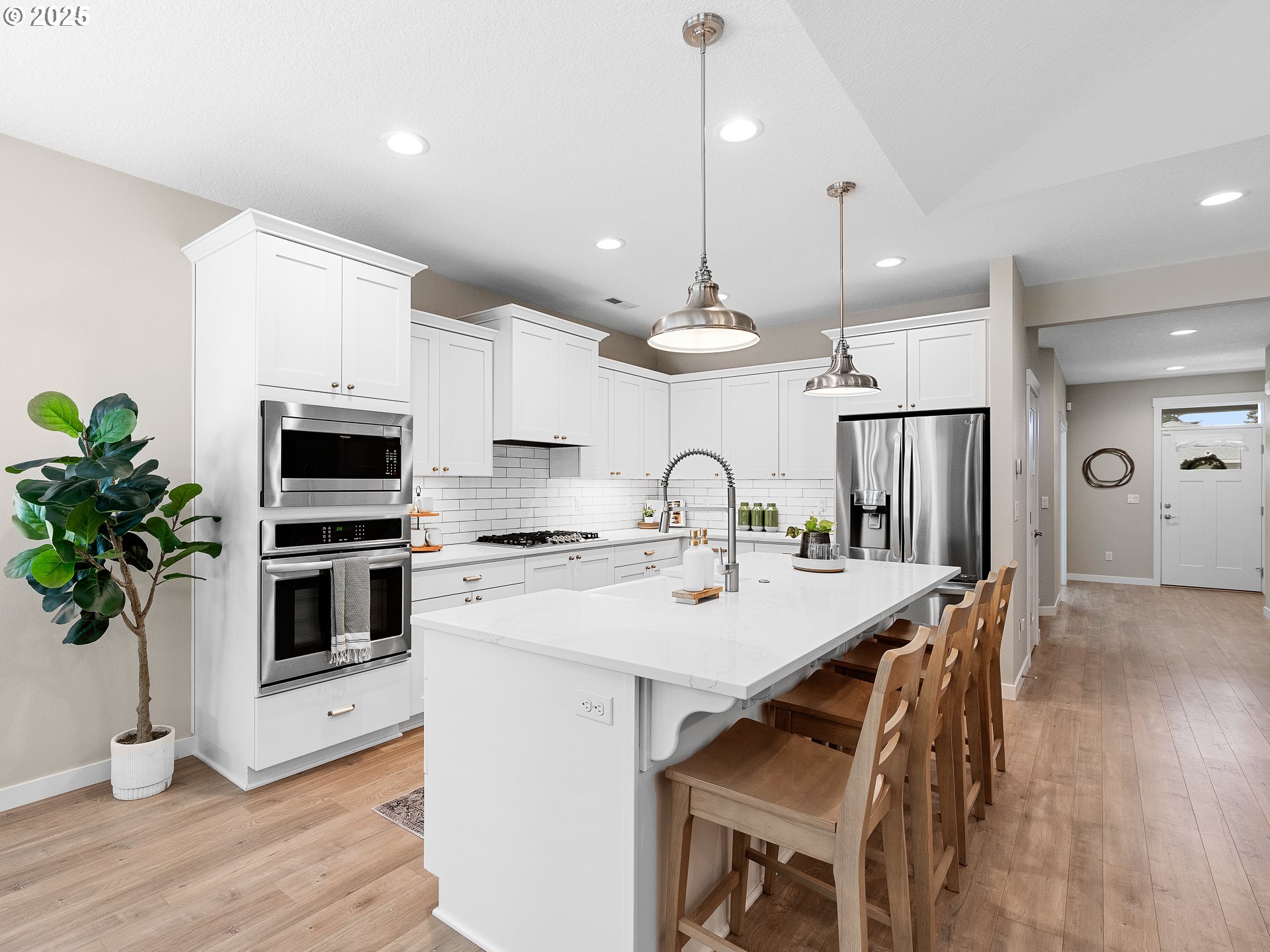 16358 KITTY HAWK AVE
