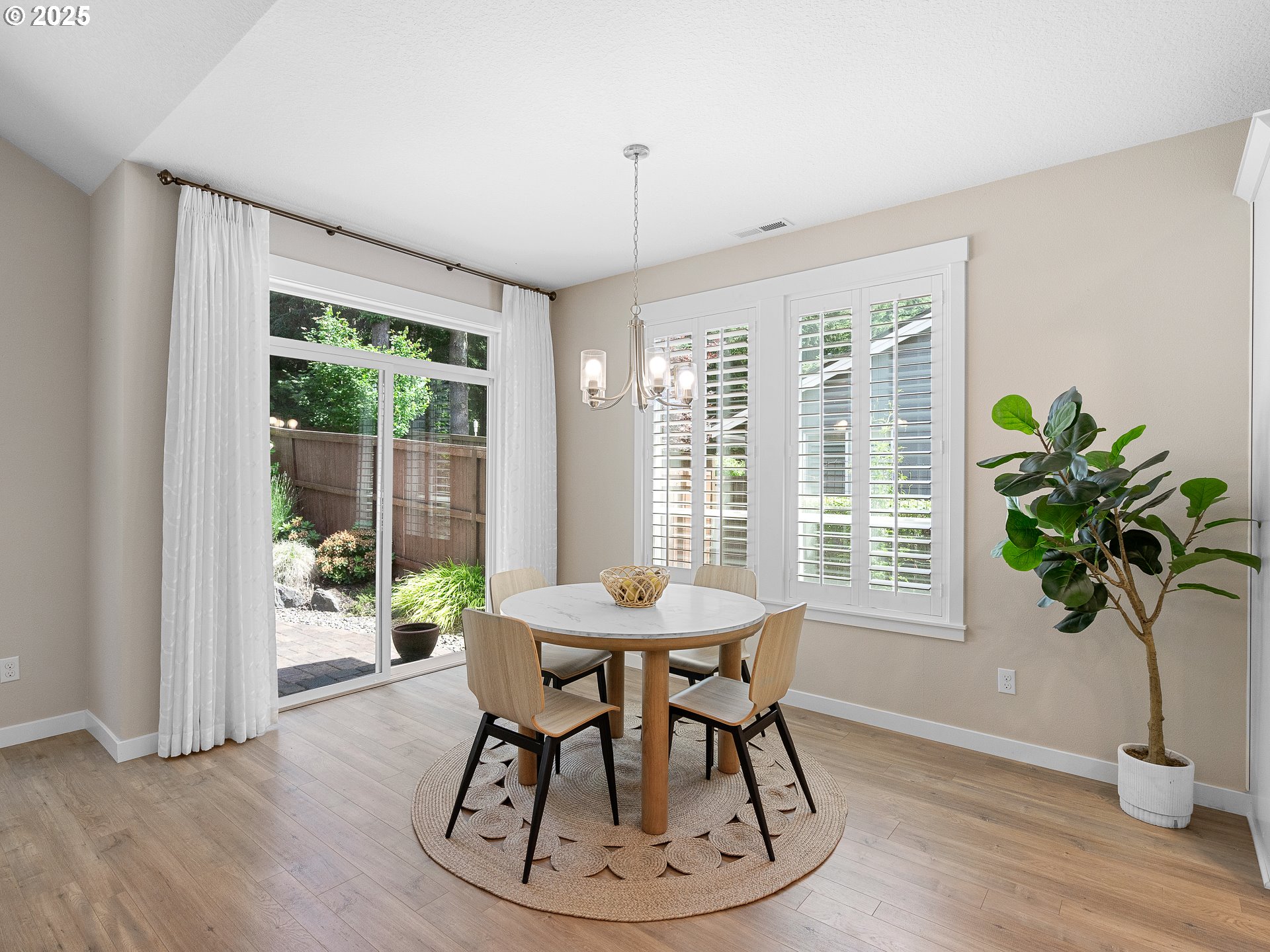 16358 KITTY HAWK AVE
