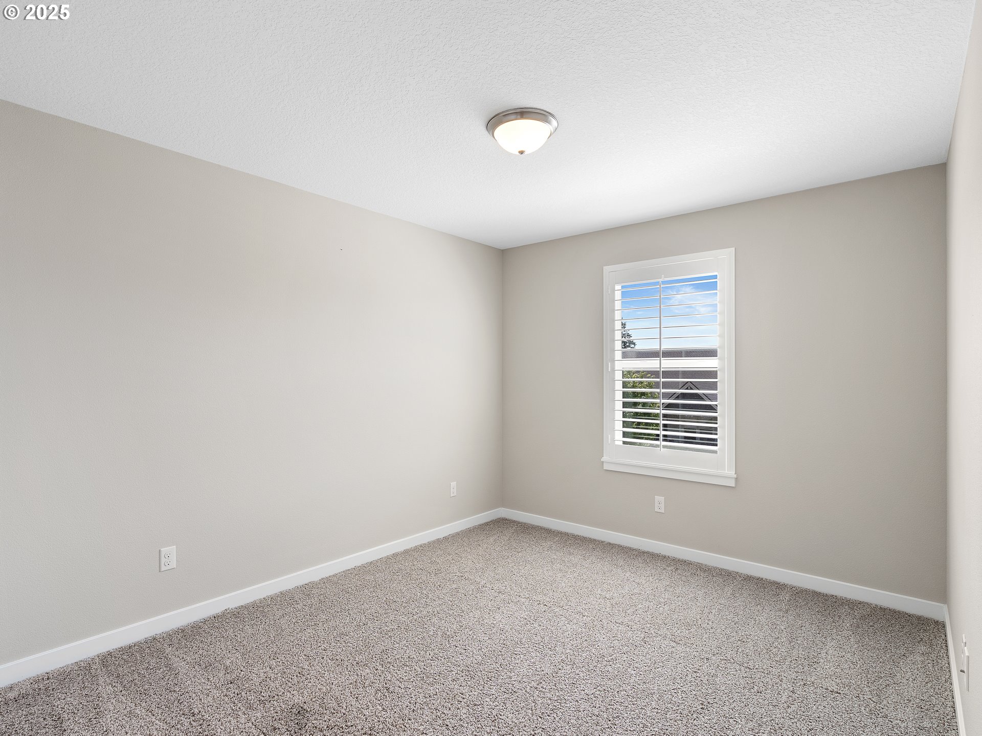 16358 KITTY HAWK AVE