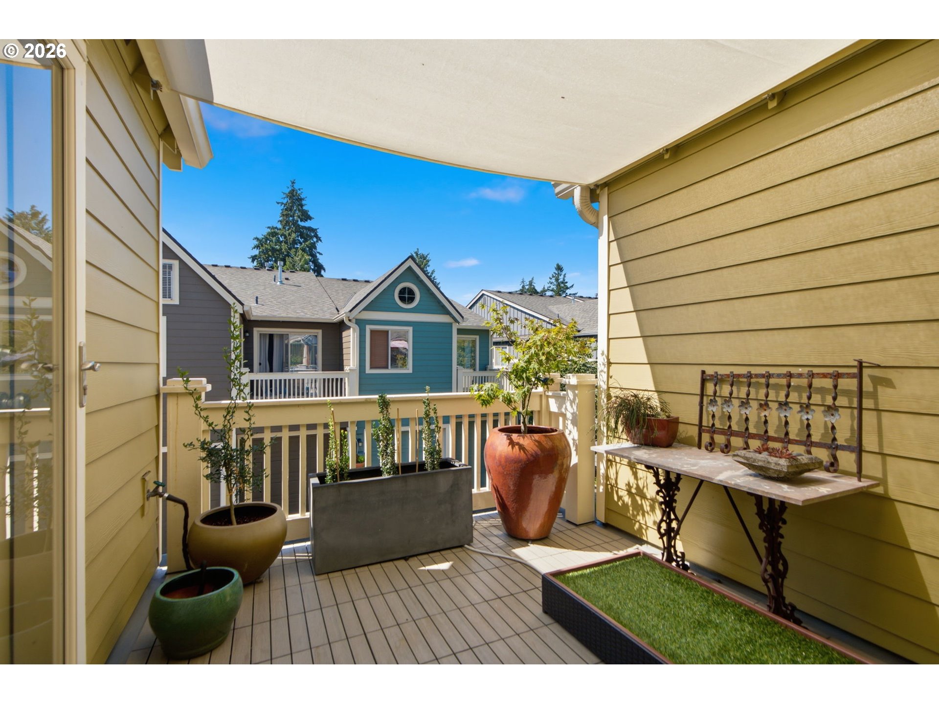 1406 SE UMATILLA ST