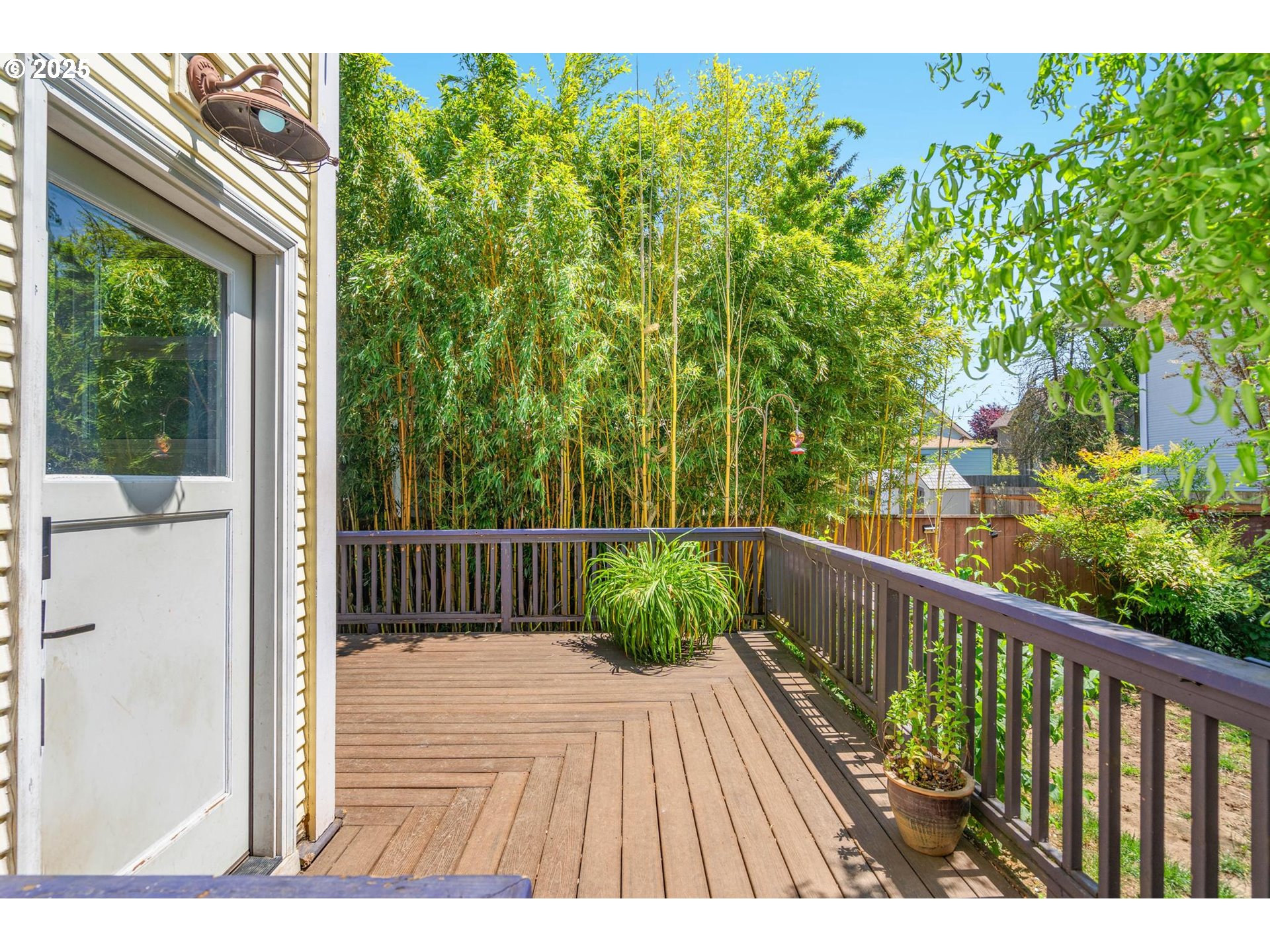 210 NE ALBERTA ST
