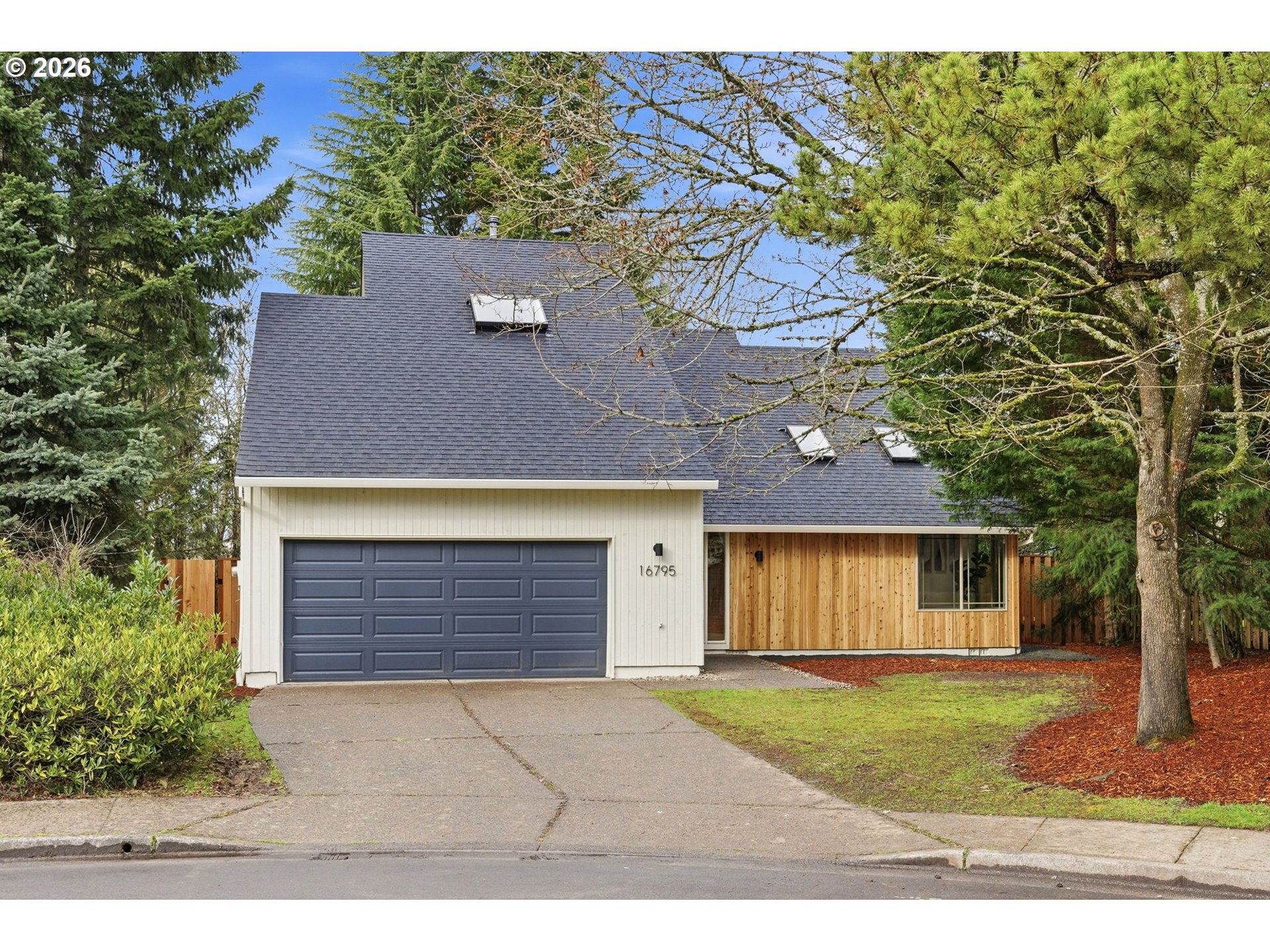 16795 SW ARTESIAN CT