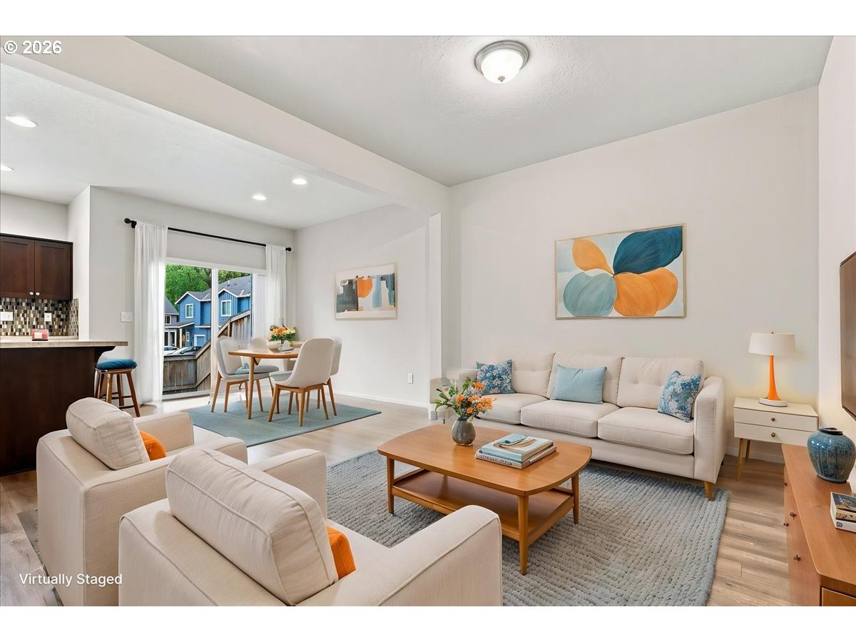 8511 NE 13TH PL