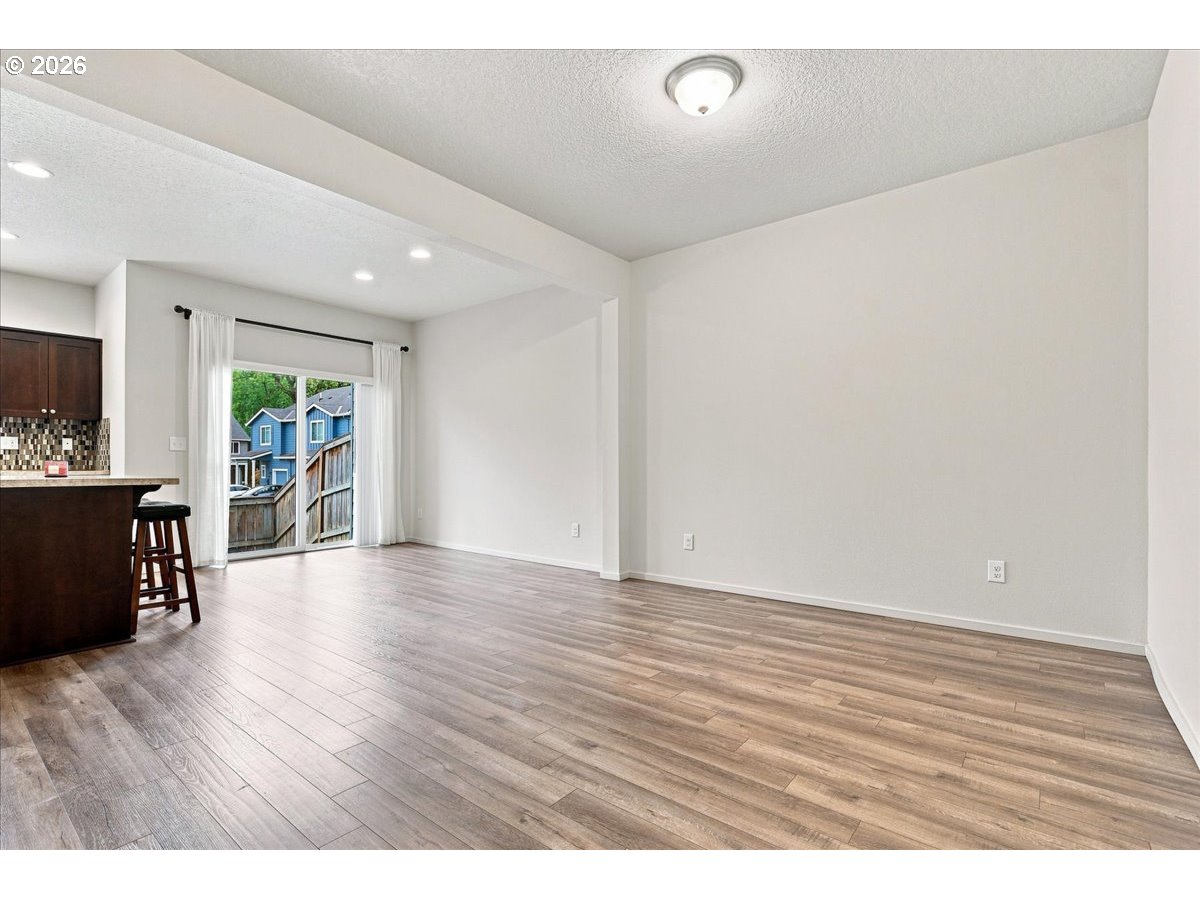 8511 NE 13TH PL