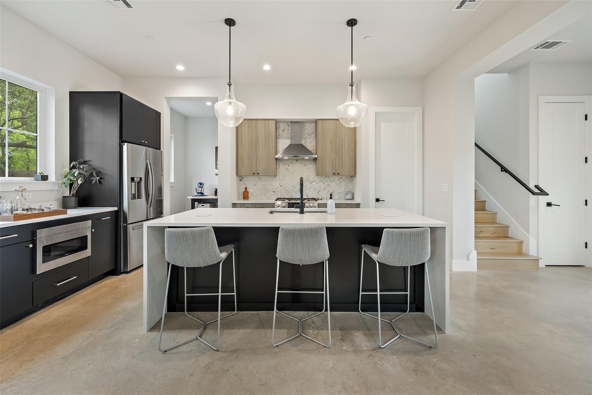 1504 Ruth Ave # 3