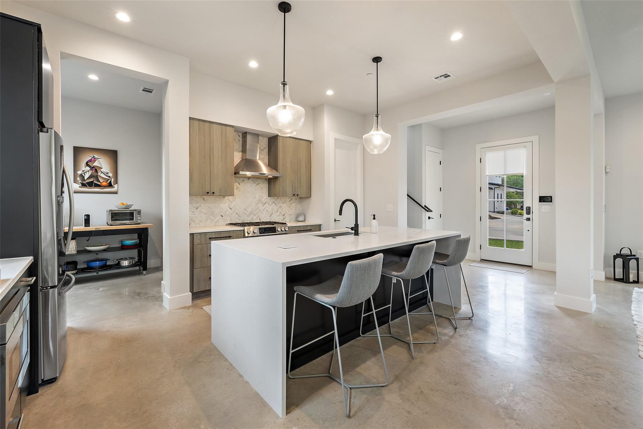1504 Ruth Ave # 3