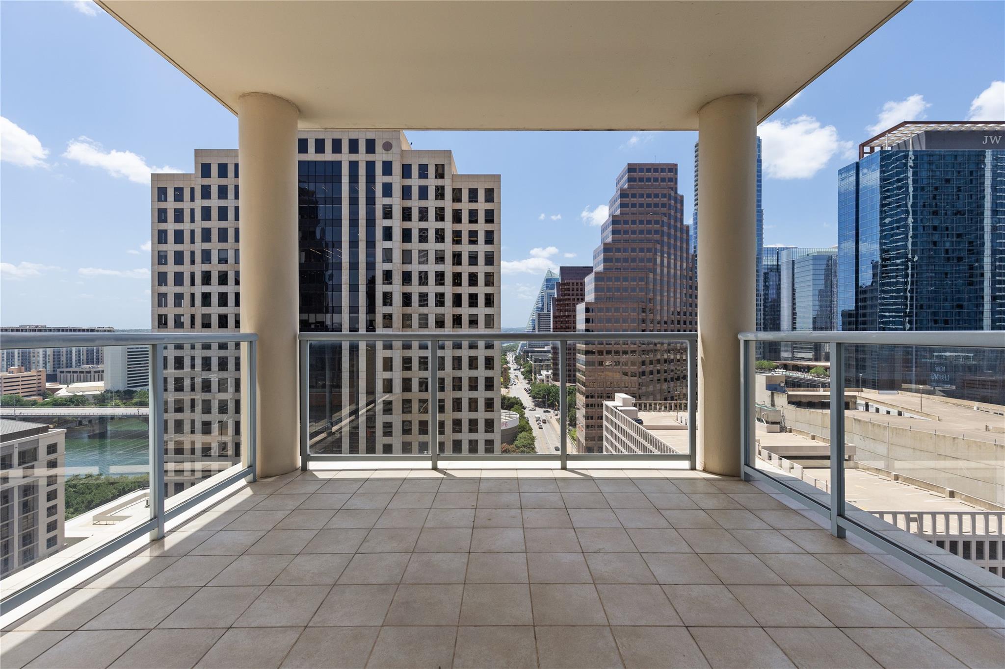 98 San Jacinto BLVD # 1502