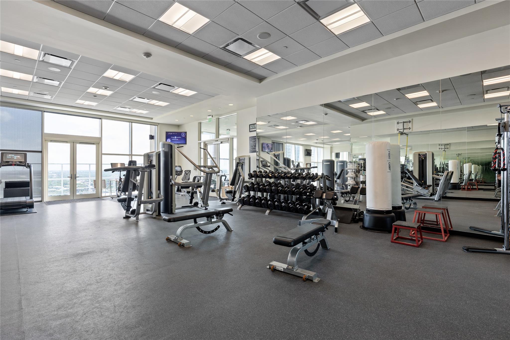 98 San Jacinto BLVD # 1502