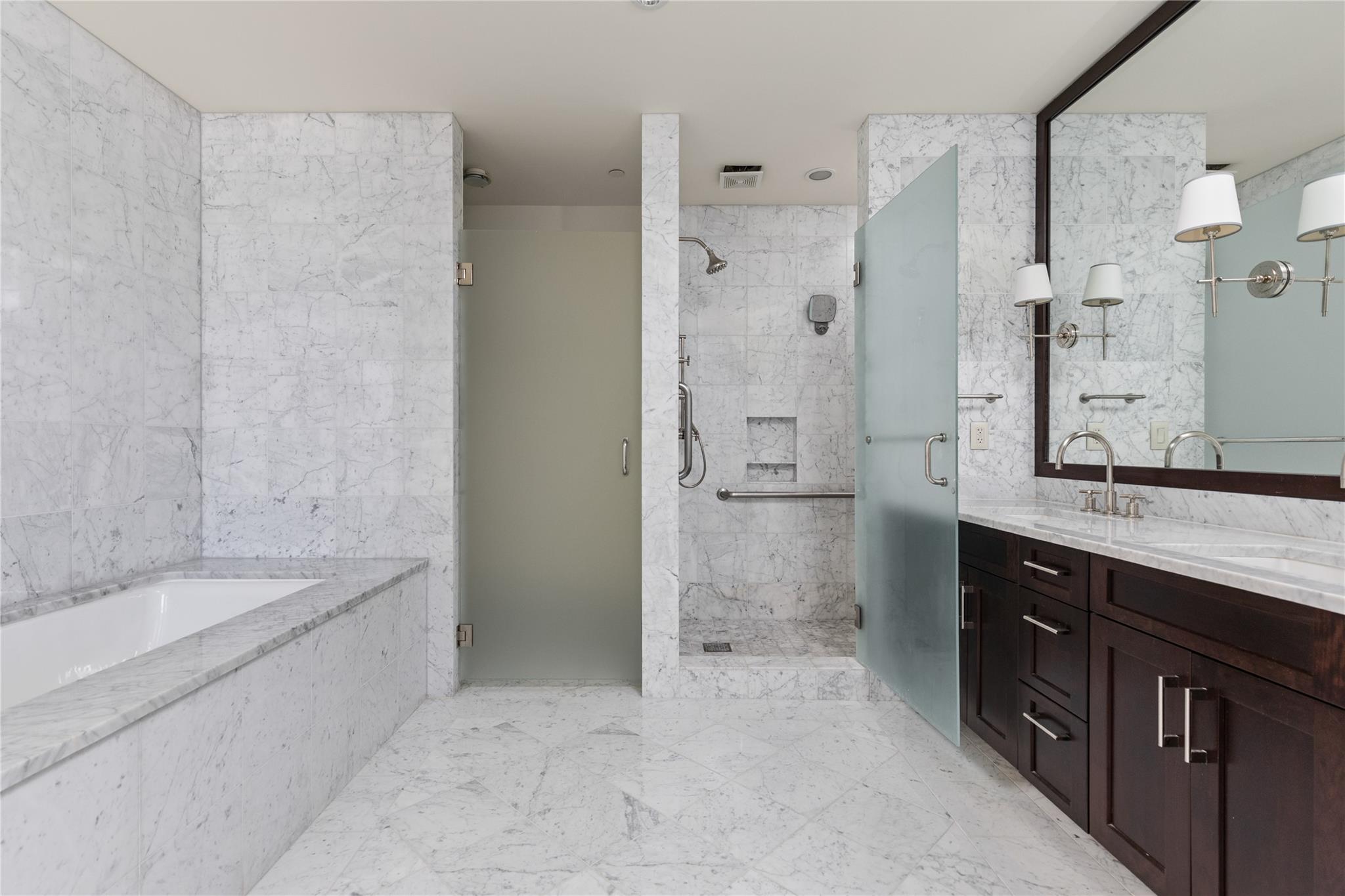 98 San Jacinto BLVD # 1502