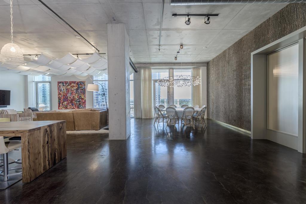 800 W 5th ST # 1007