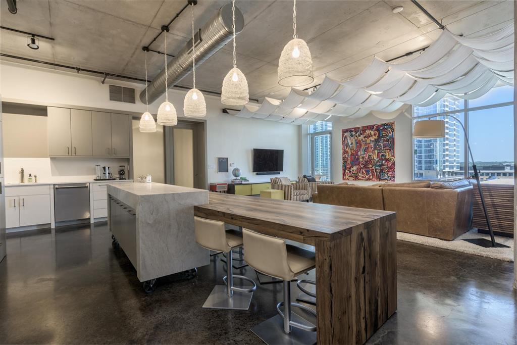 800 W 5th ST # 1007
