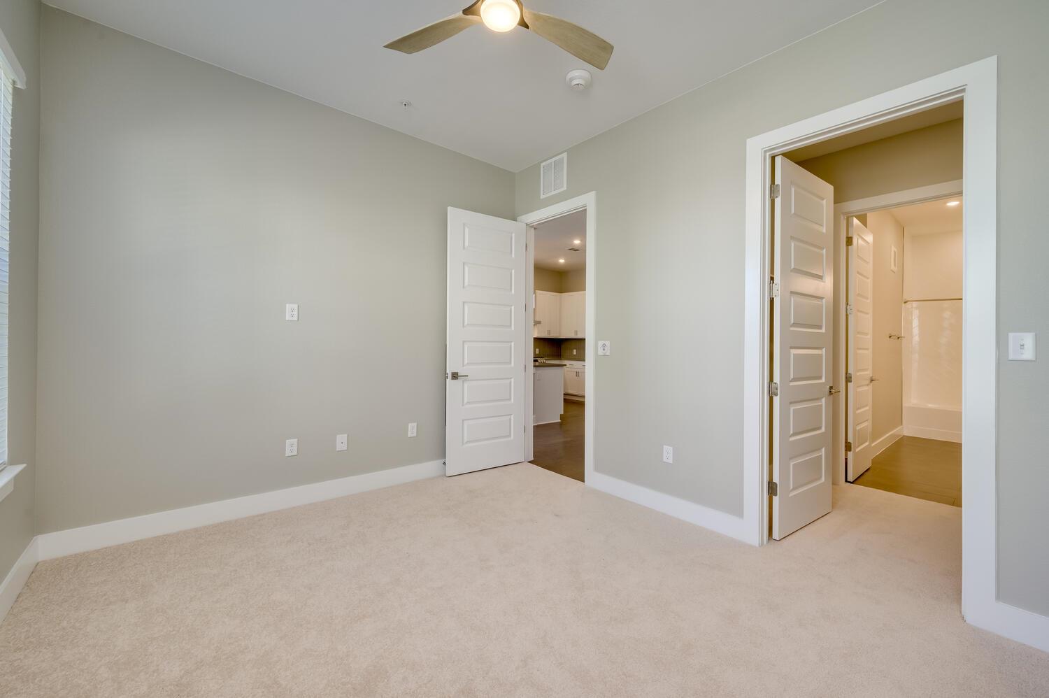 4325 Jackson Ave # 2105