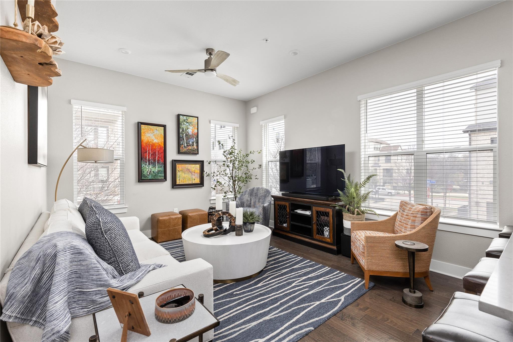 4325 Jackson Ave # 2105