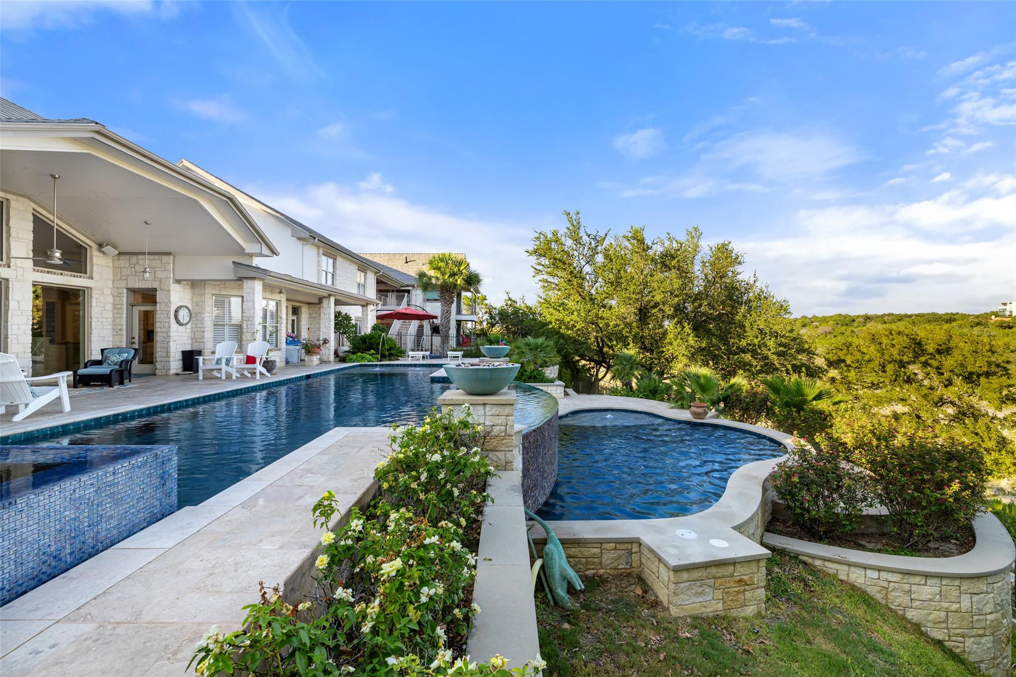 805 Brooks Hollow RD