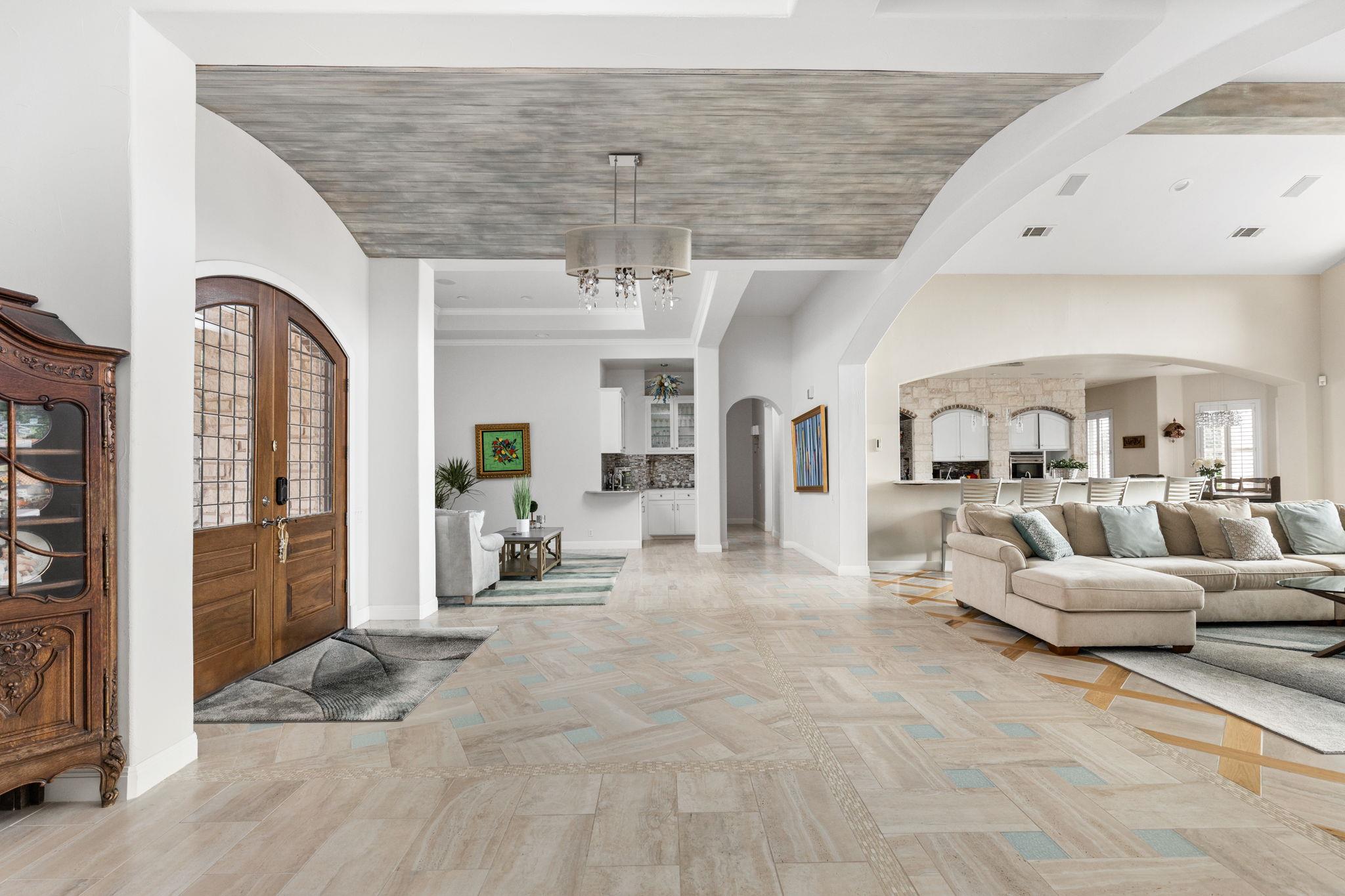 805 Brooks Hollow RD