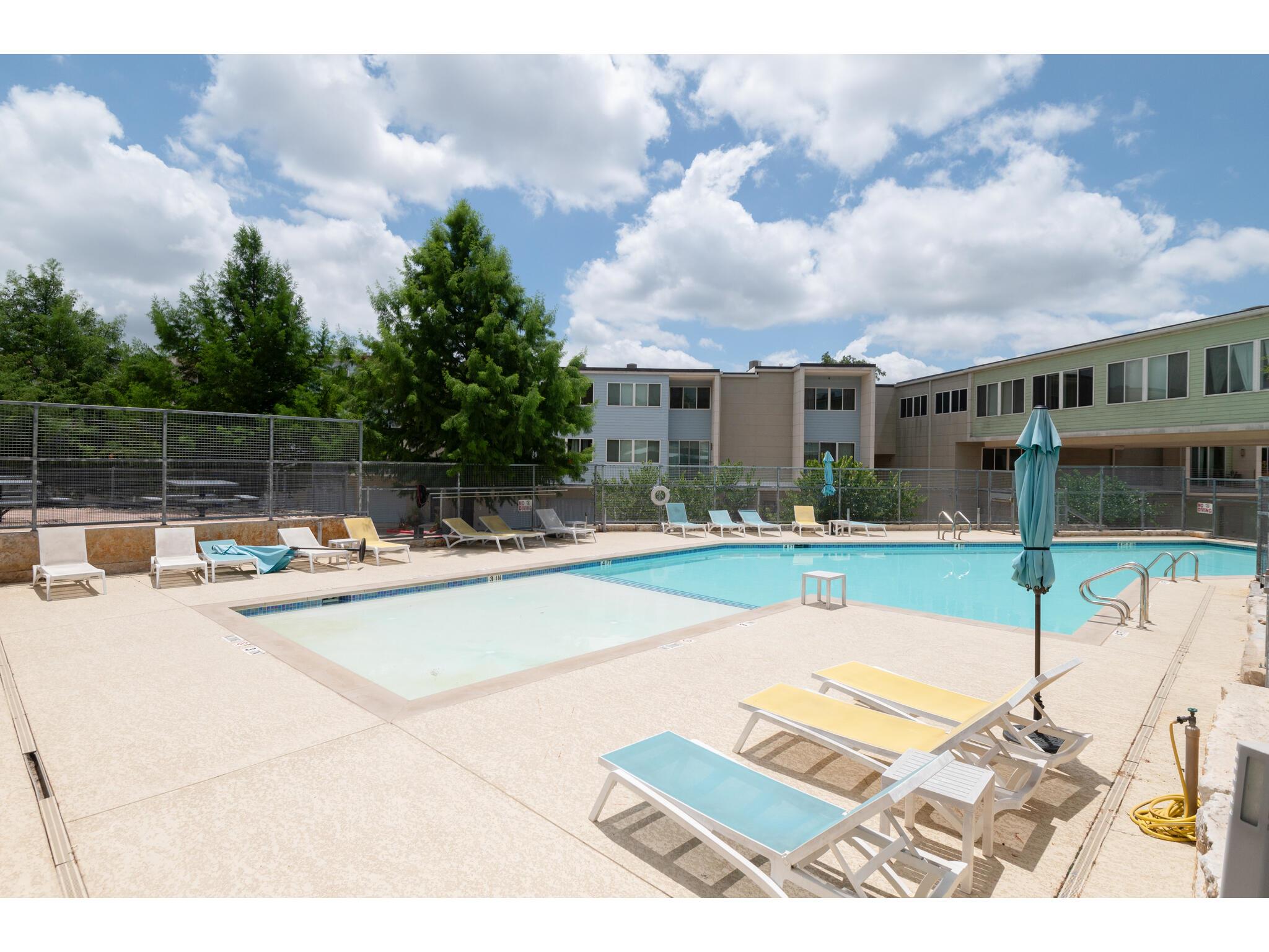 604 N Bluff DR # 205