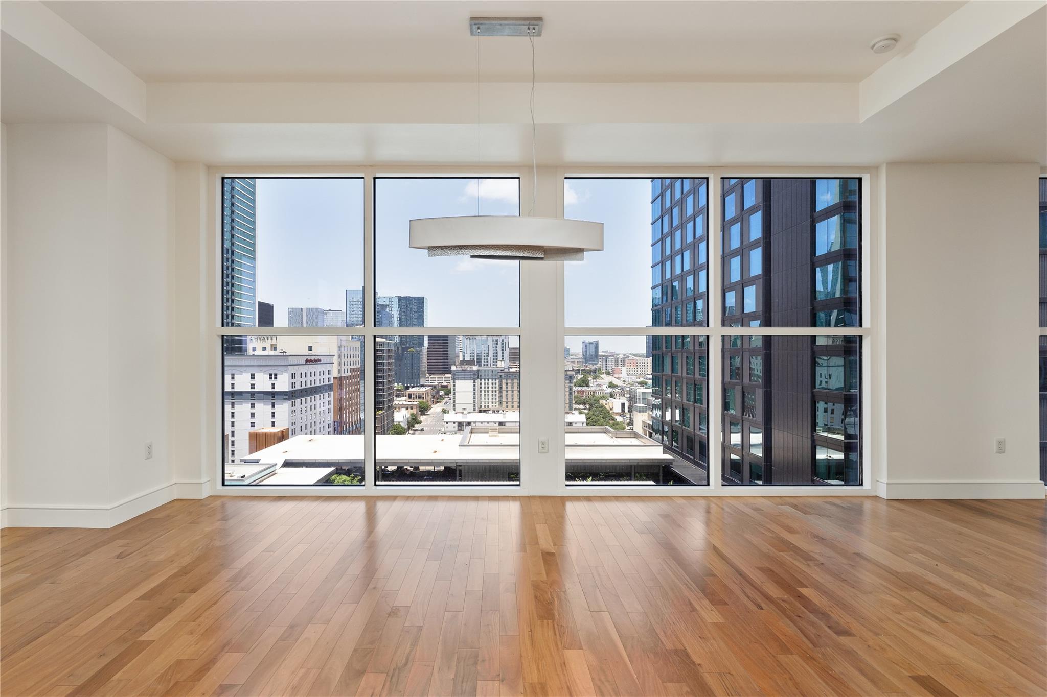 98 San Jacinto BLVD # 1502