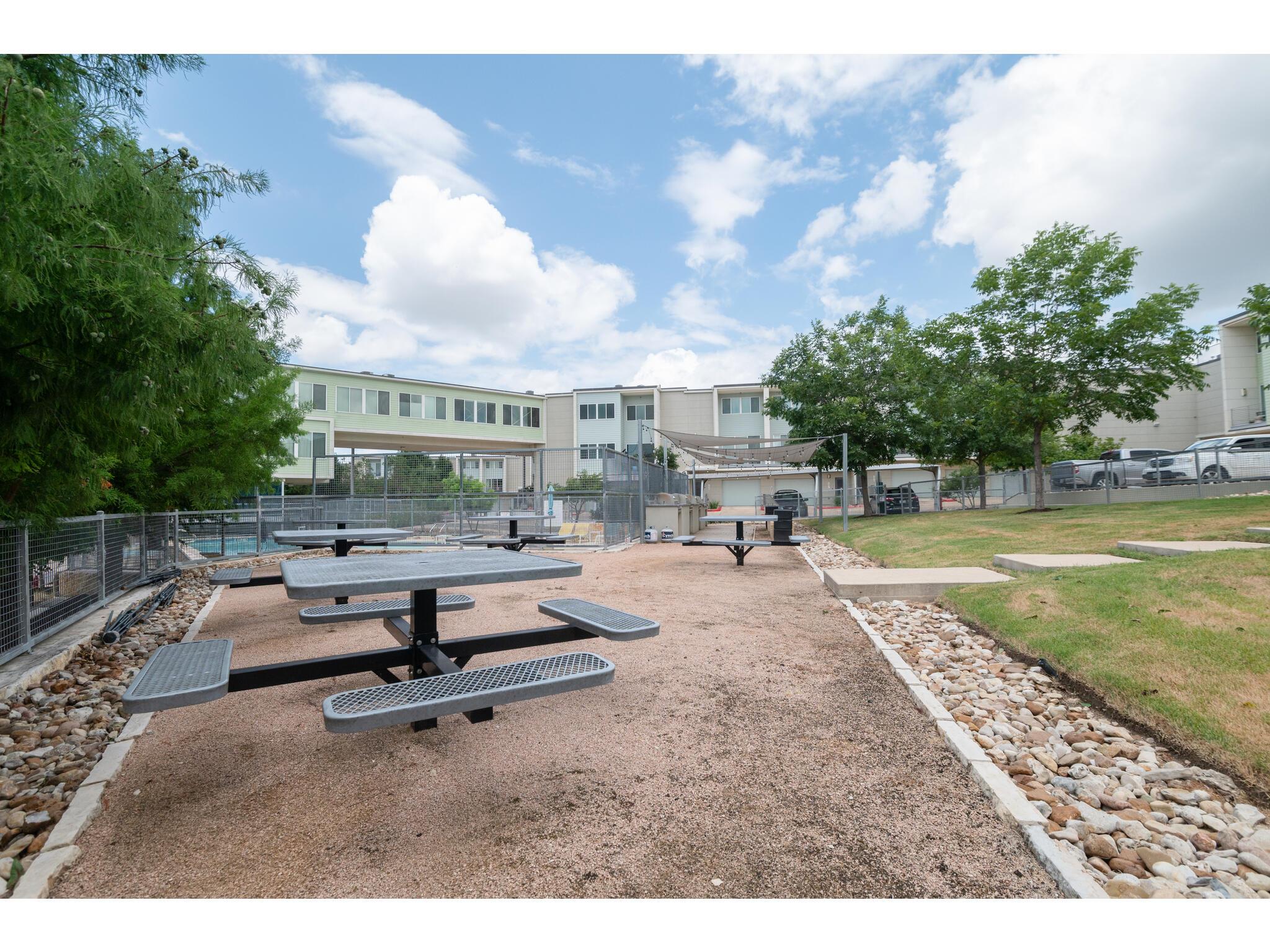 604 N Bluff DR # 210