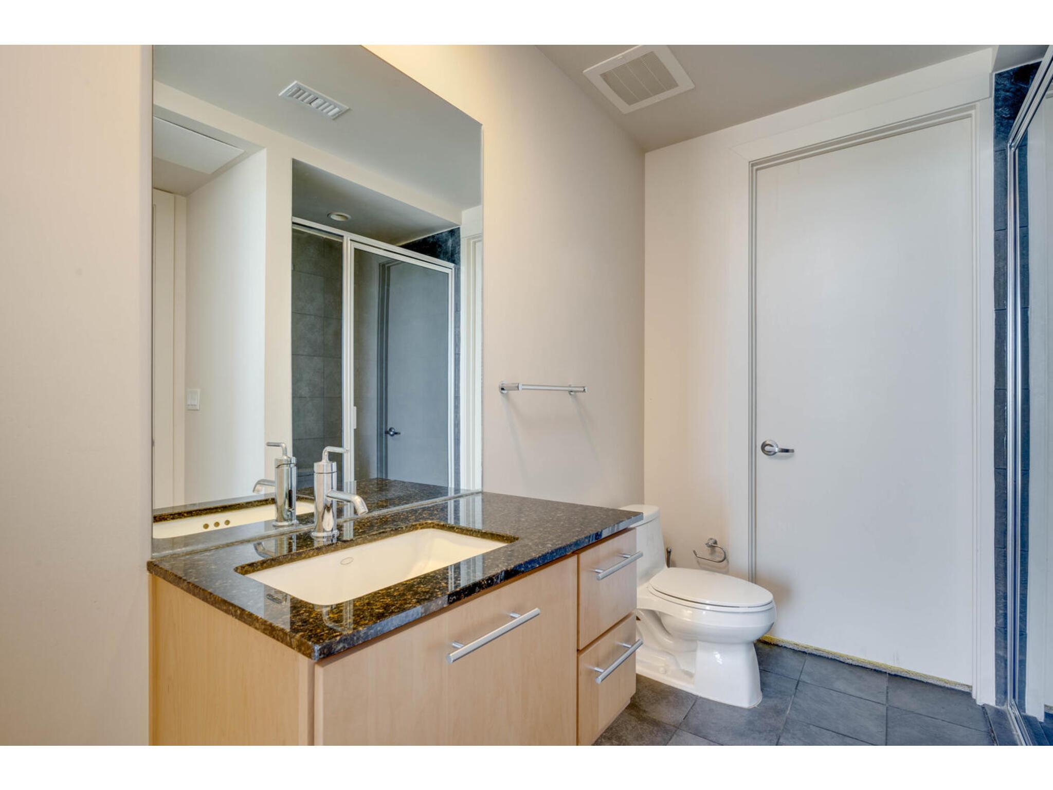 210 Lee Barton DR # 411