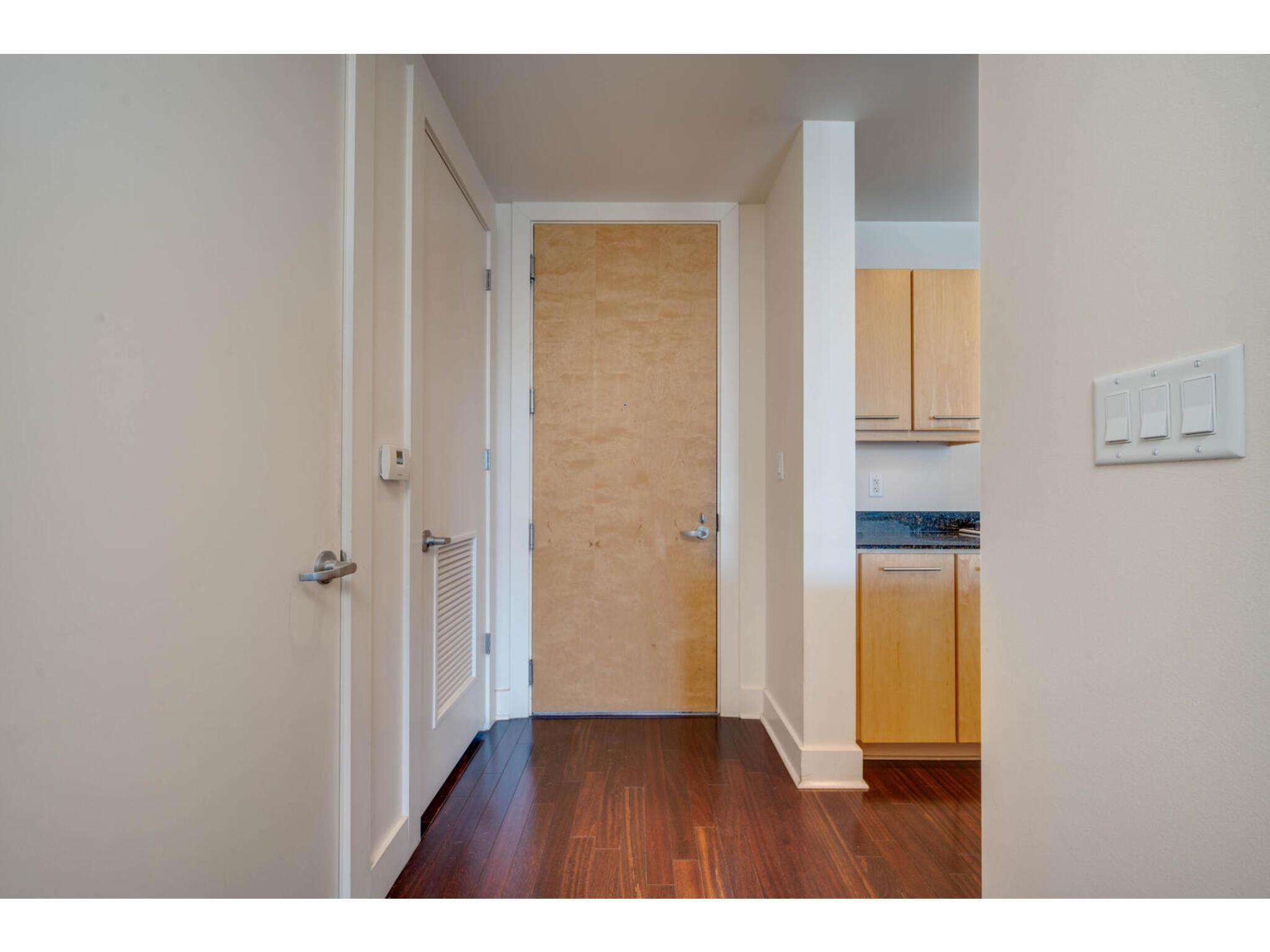 210 Lee Barton DR # 411