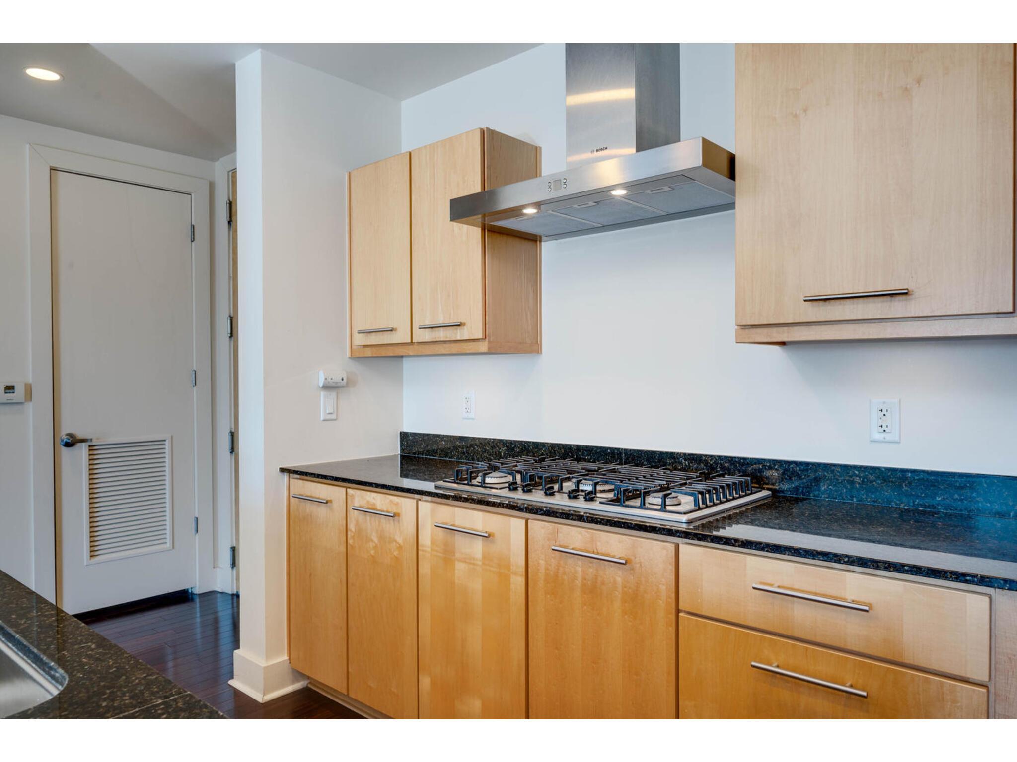 210 Lee Barton DR # 411