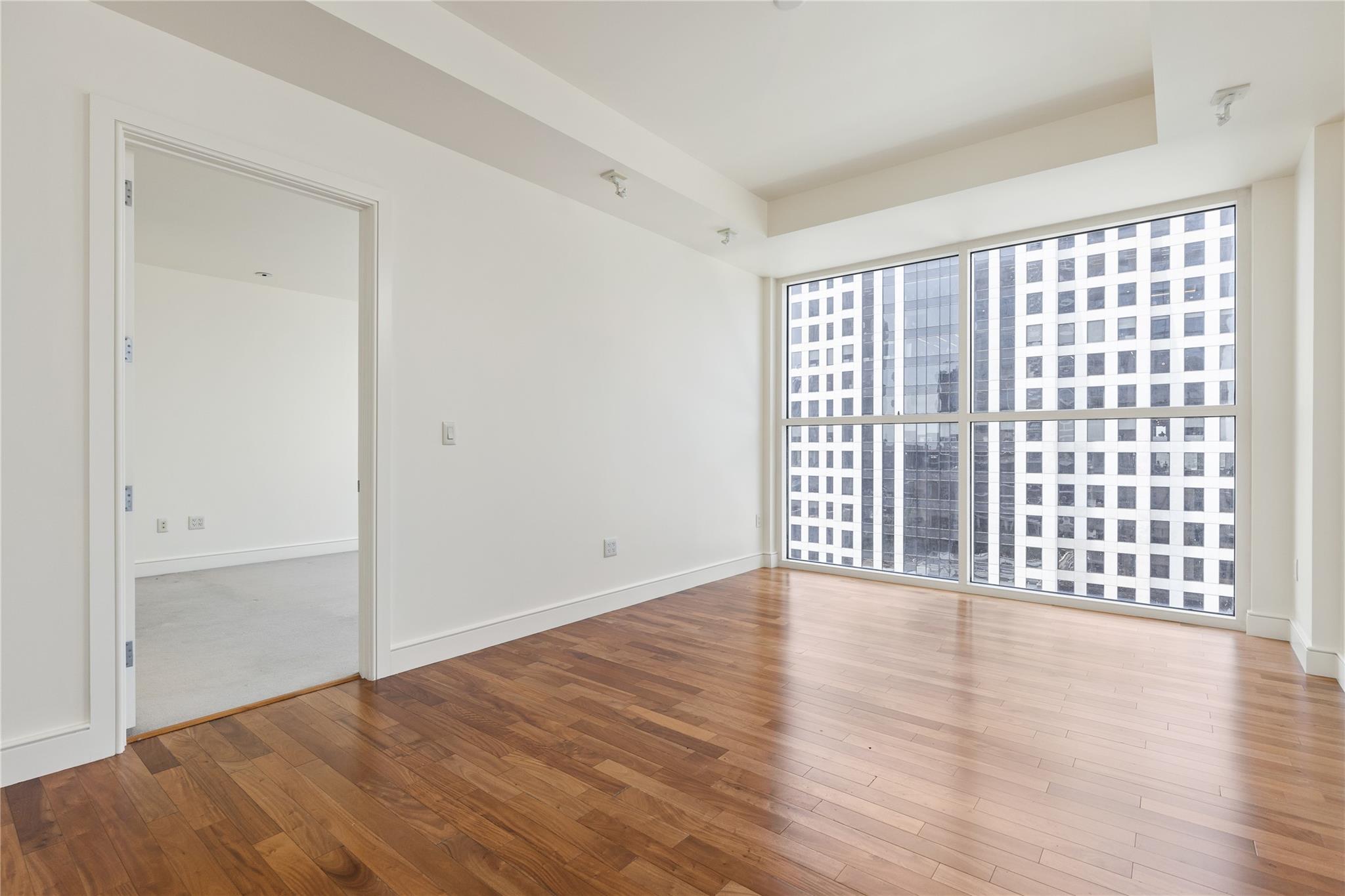 98 San Jacinto BLVD # 1502