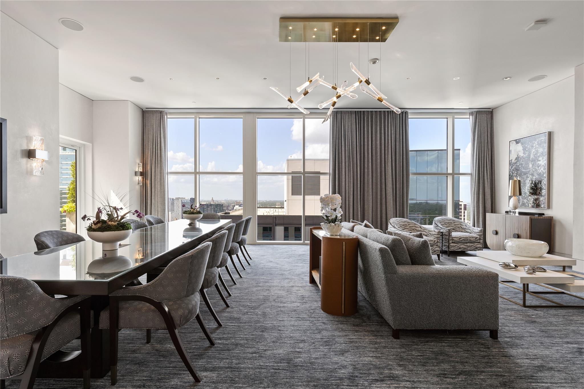 98 San Jacinto BLVD # 1502