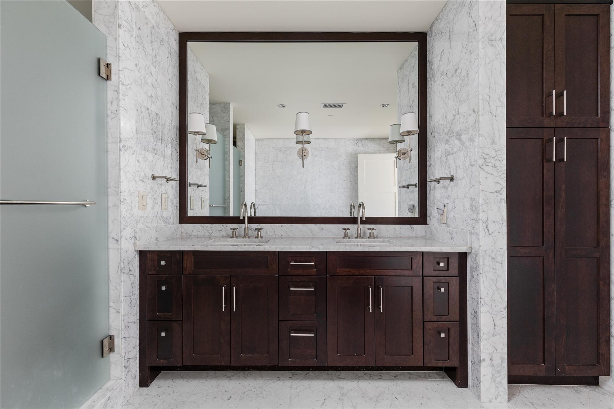 98 San Jacinto BLVD # 1502