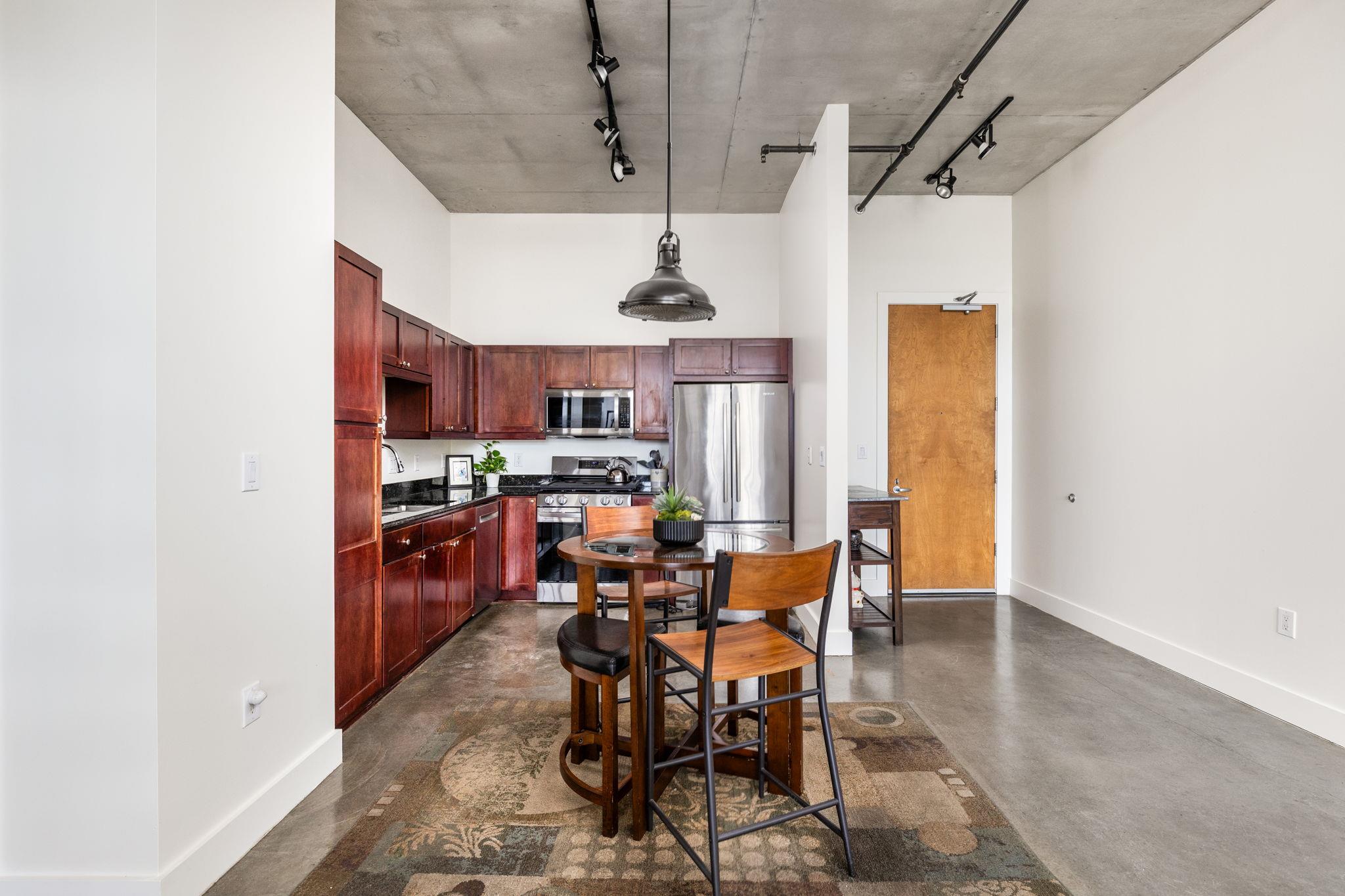 800 W 5th ST # 507