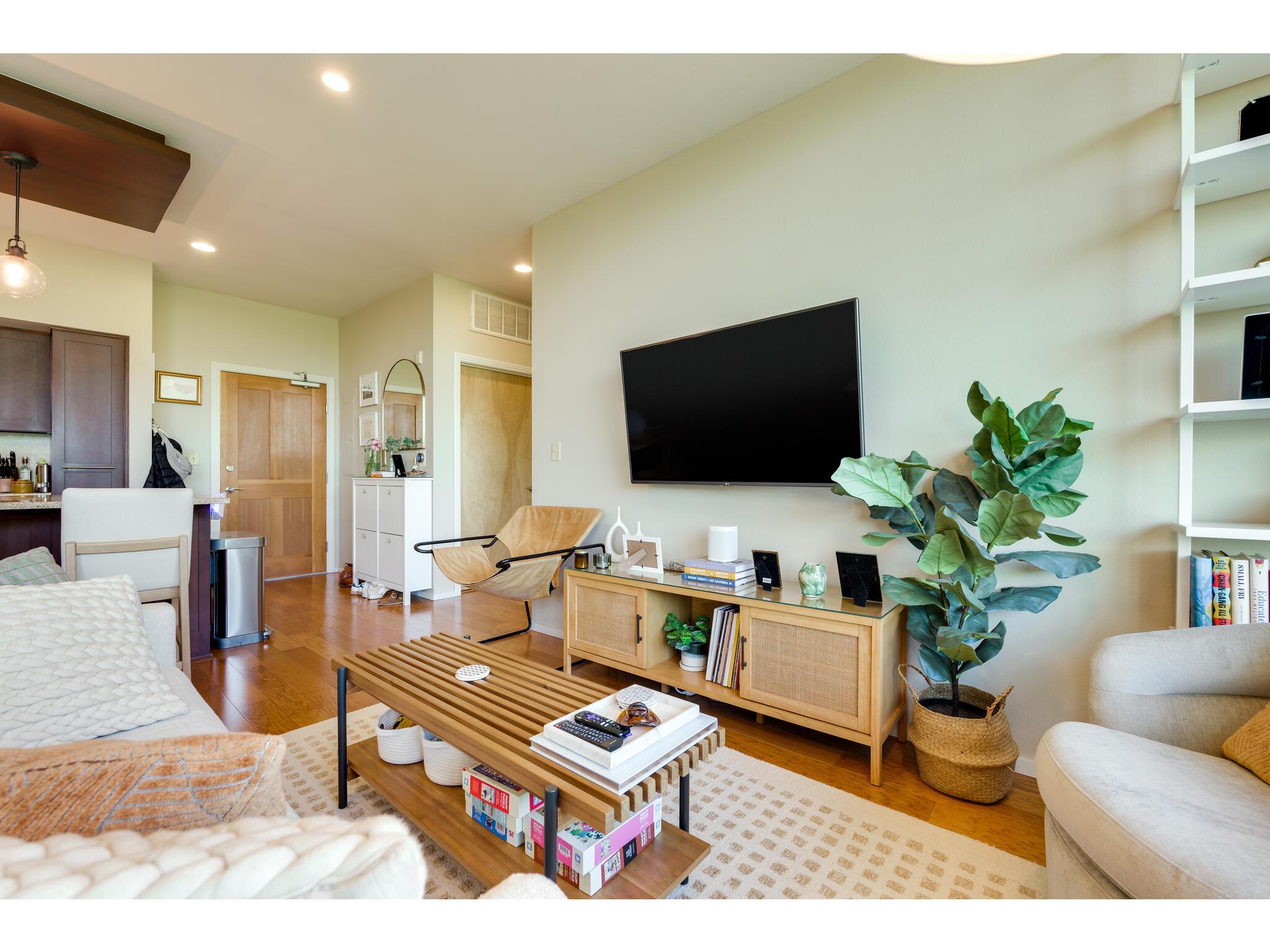 1600 Barton Springs RD # 5509