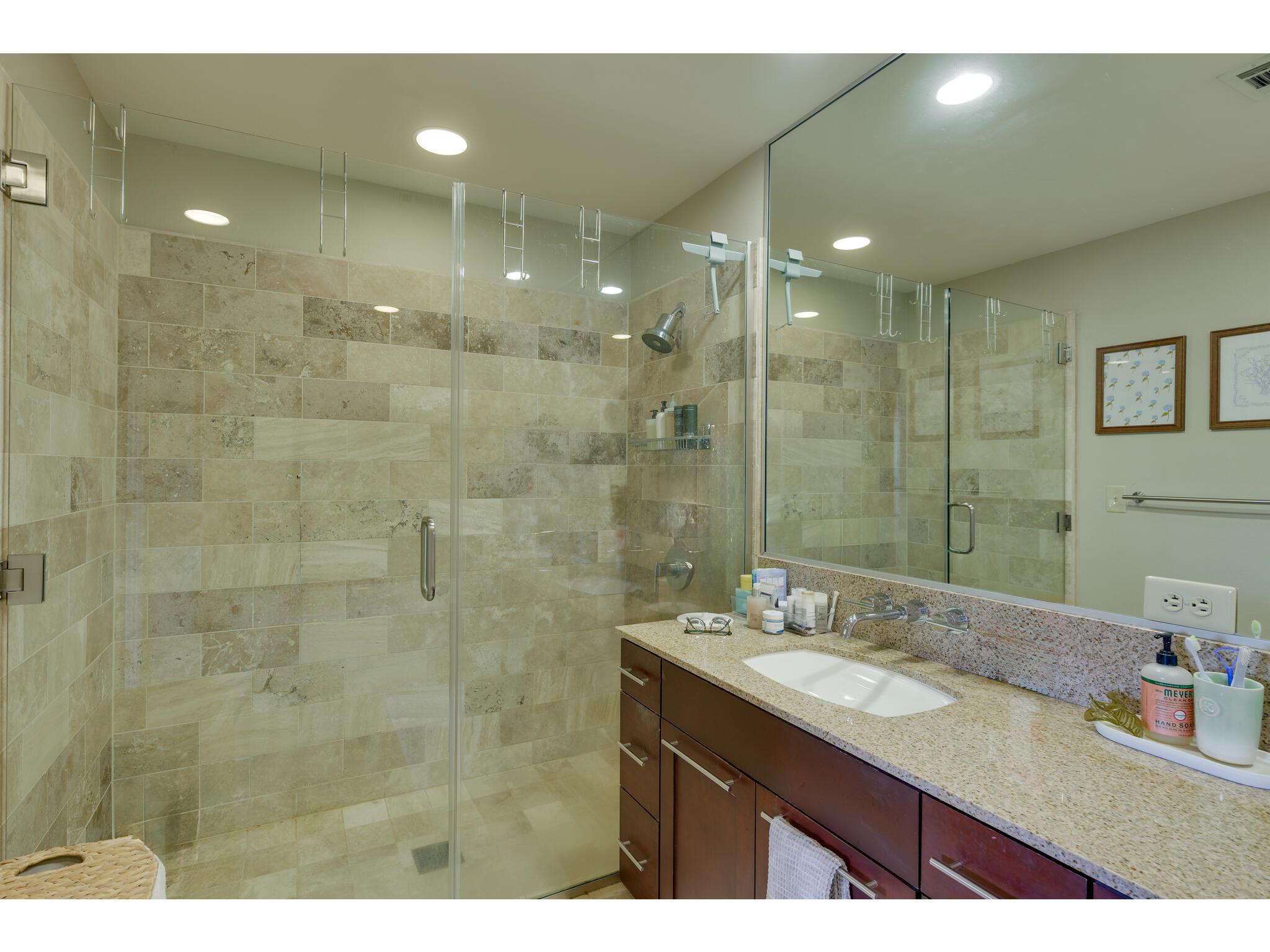 1600 Barton Springs RD # 5509