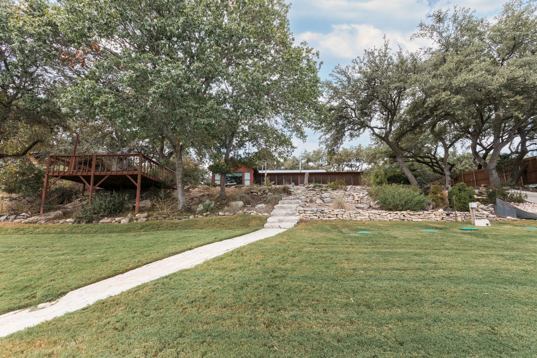 1105 Oak Hurst RD