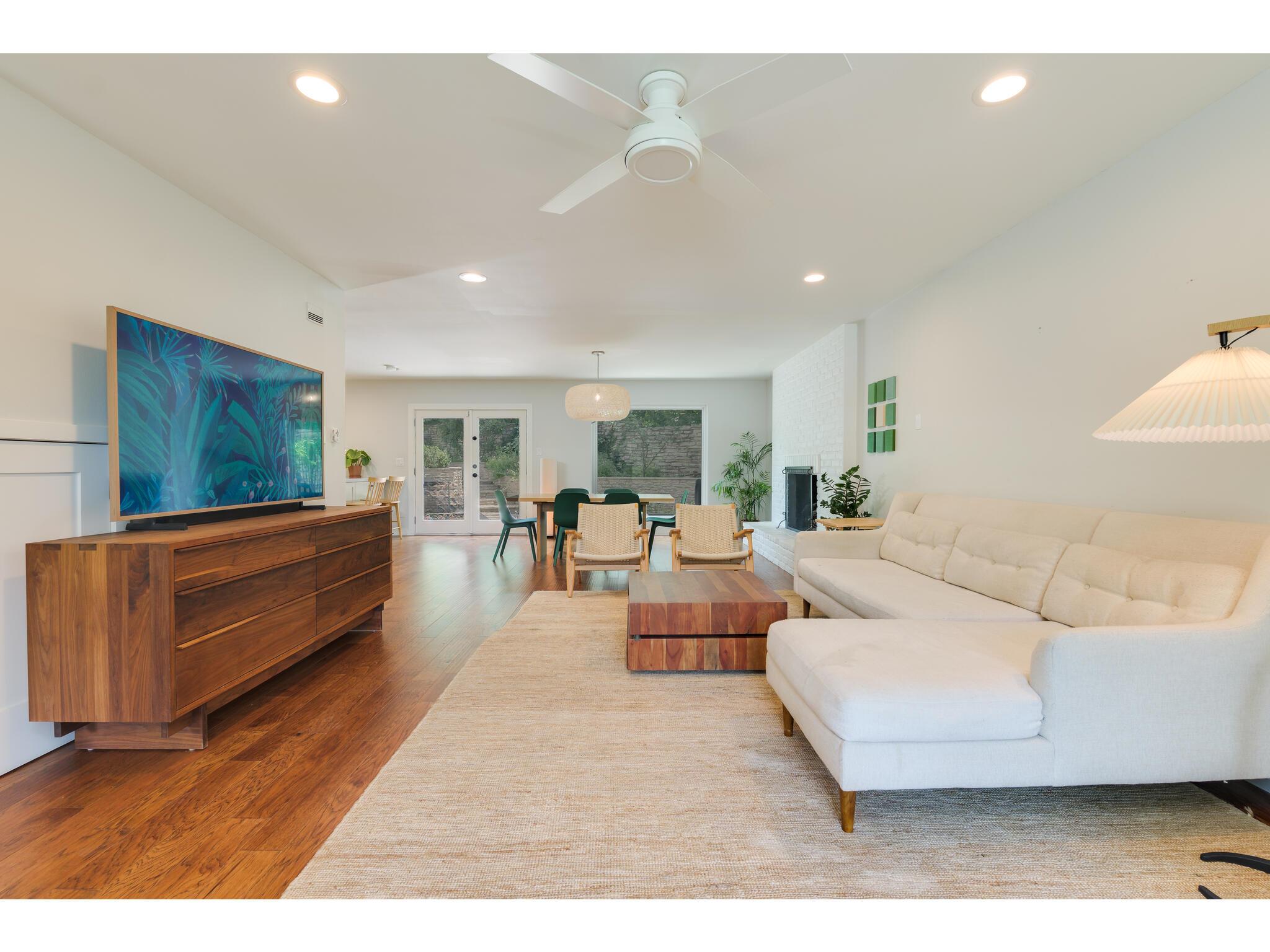 8700 Mountainwood CIR