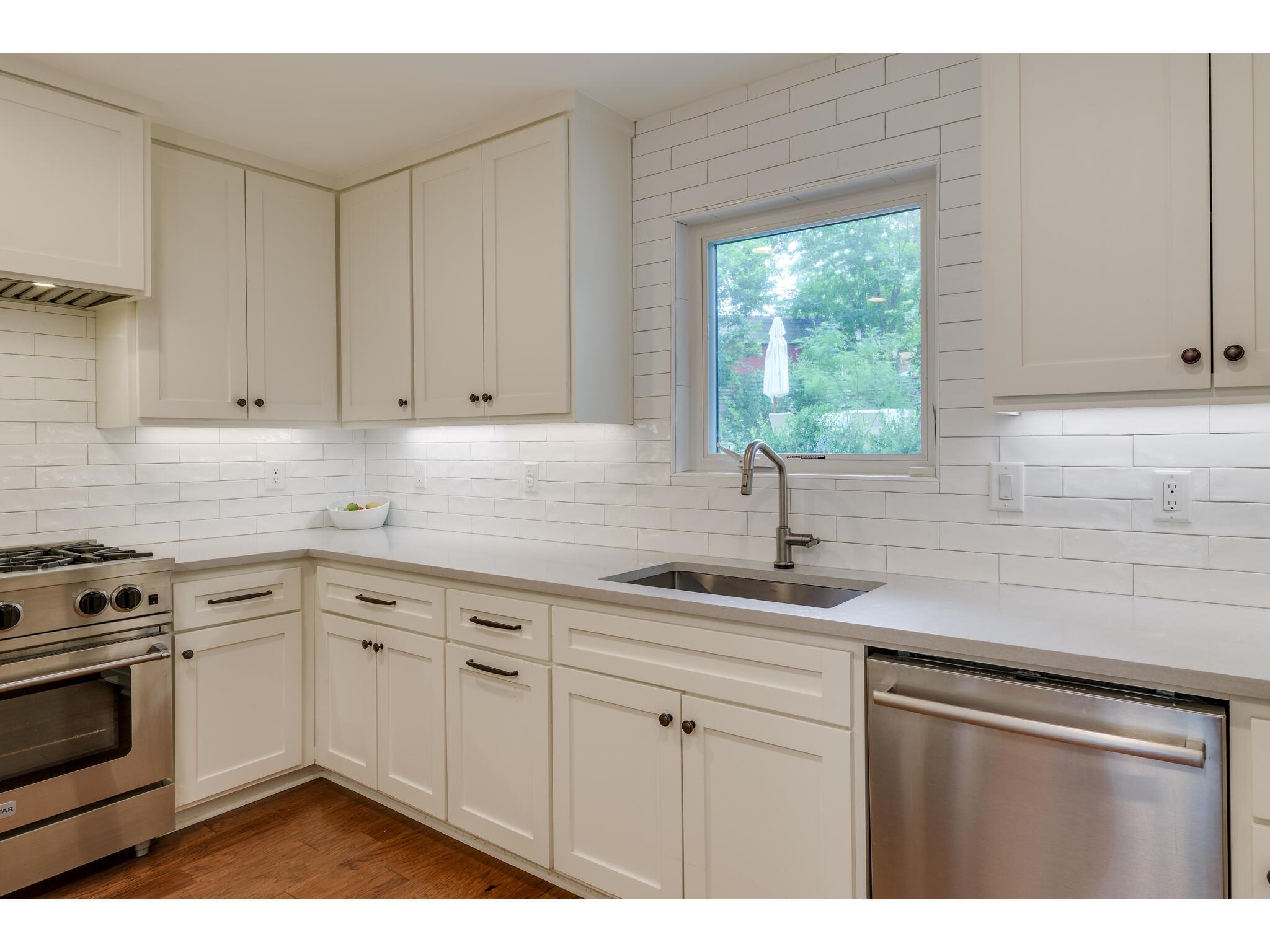 8700 Mountainwood CIR