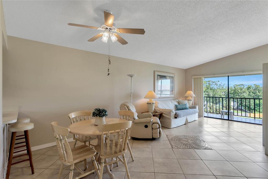 1064 Lotus Pkwy #944