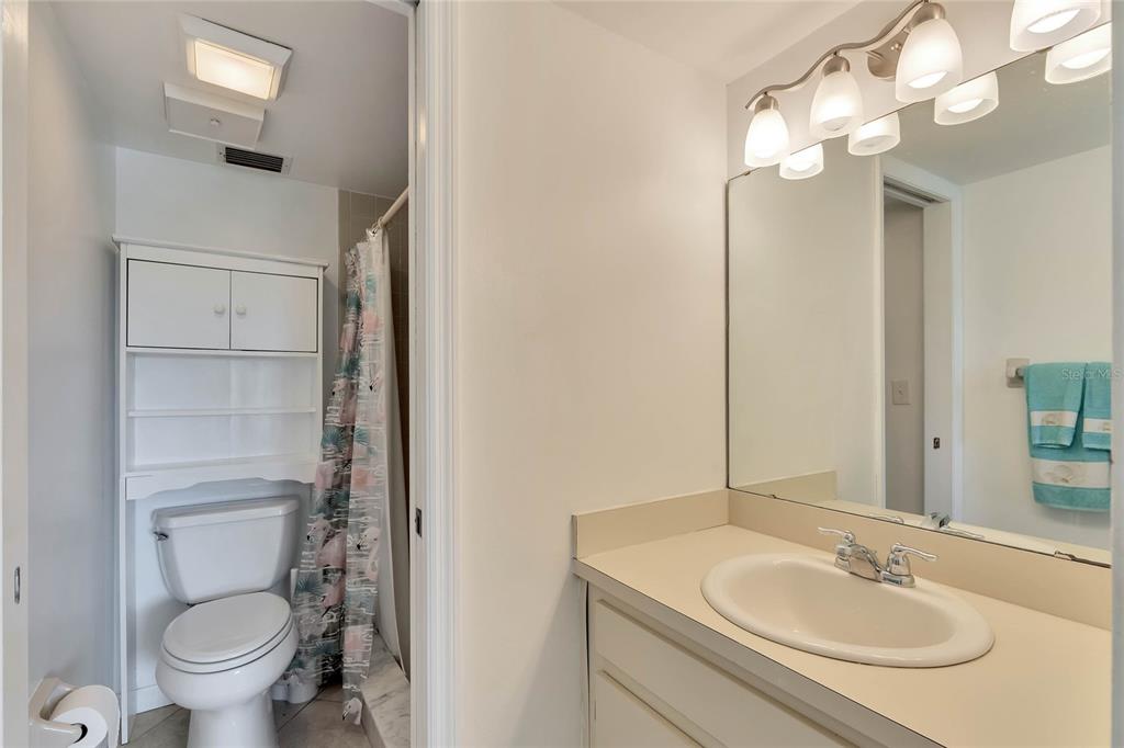 1064 Lotus Pkwy #944