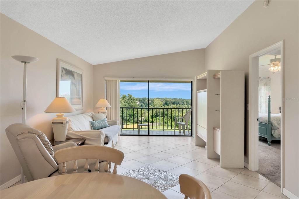 1064 Lotus Pkwy #944