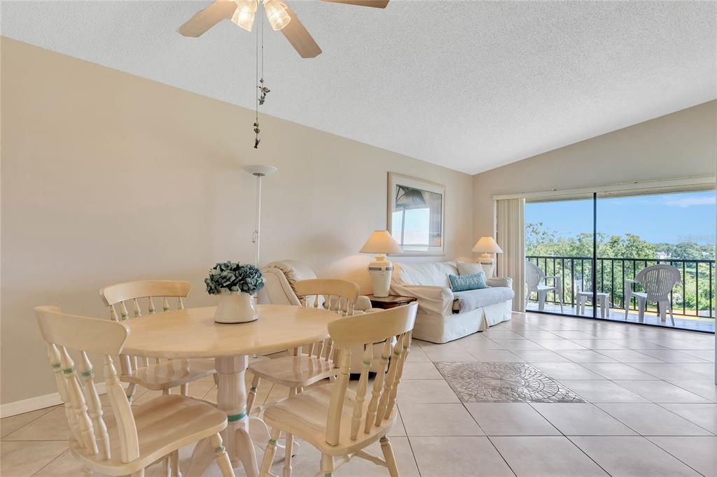 1064 Lotus Pkwy #944