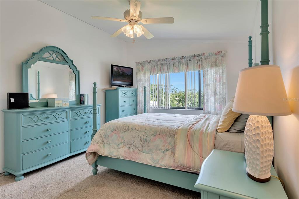 1064 Lotus Pkwy #944