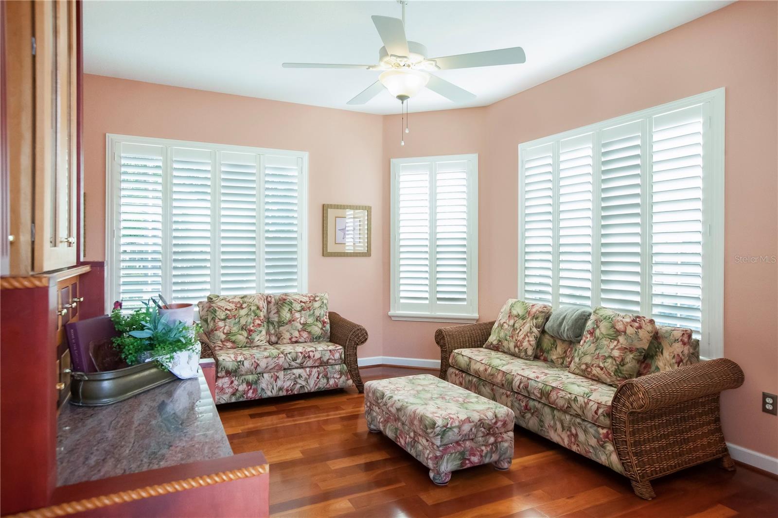 3213 Site To See Ave 